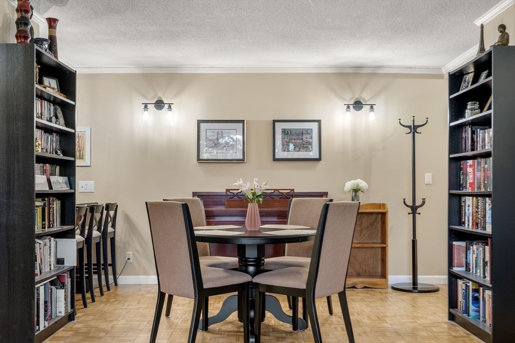 Brookline, Massachusetts, 02445, United States, 2 Bedrooms Bedrooms, ,2 BathroomsBathrooms,Residential,For Sale,1806291