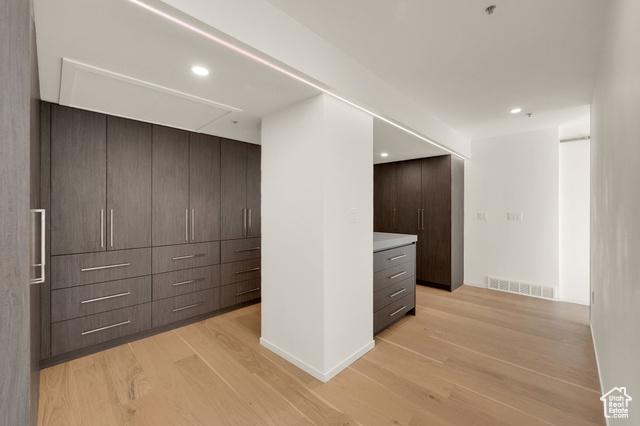 Salt Lake City, Utah, 84101, United States, 3 Bedrooms Bedrooms, ,3 BathroomsBathrooms,Residential,For Sale,1982809