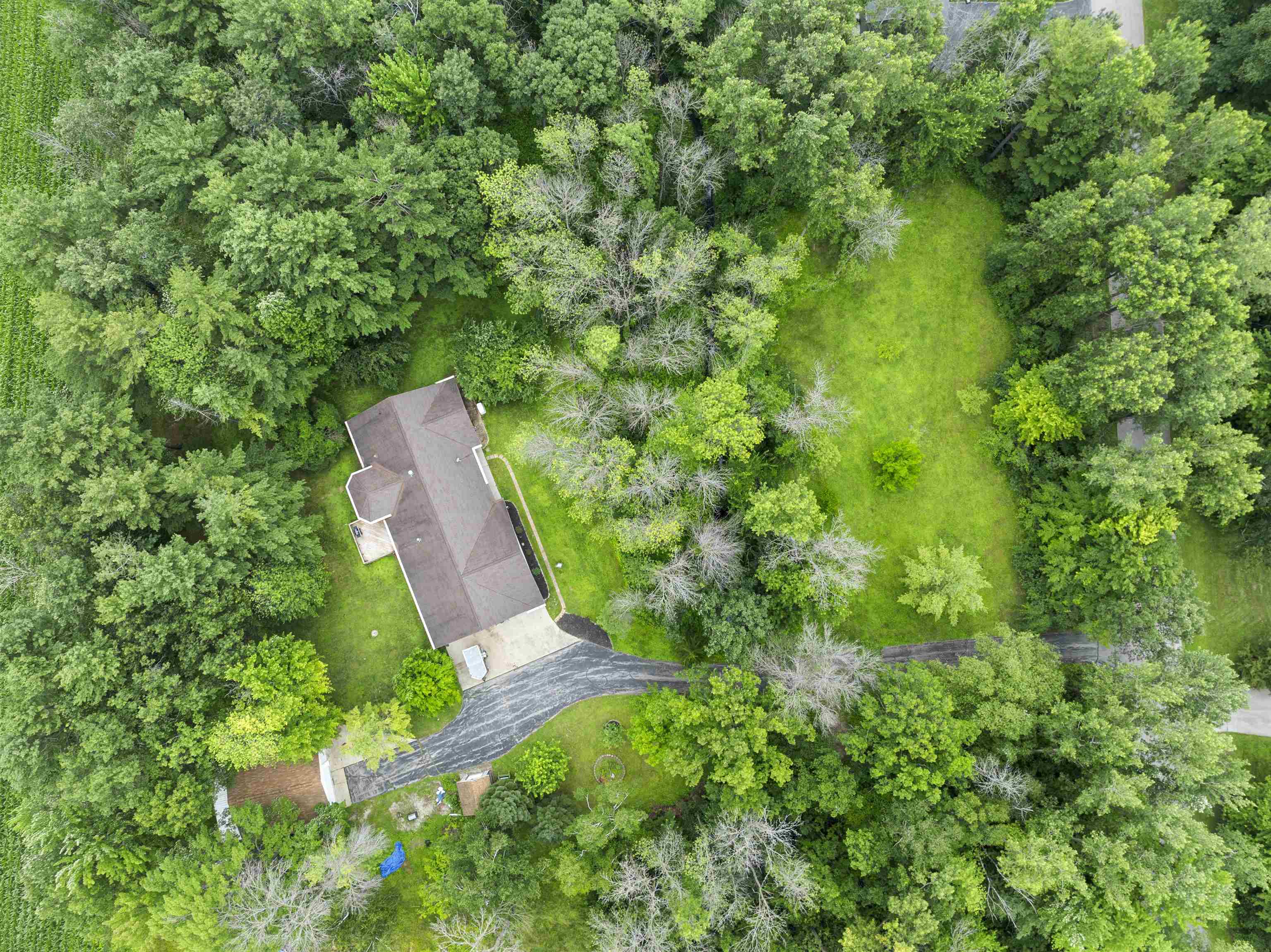 SUAMICO, Wisconsin, 54173, United States, 3 Bedrooms Bedrooms, ,4 BathroomsBathrooms,Residential,For Sale,1911099