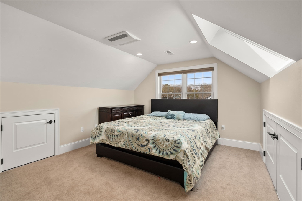 Needham, Massachusetts, 02492, United States, 5 Bedrooms Bedrooms, ,5 BathroomsBathrooms,Residential,For Sale,1850362