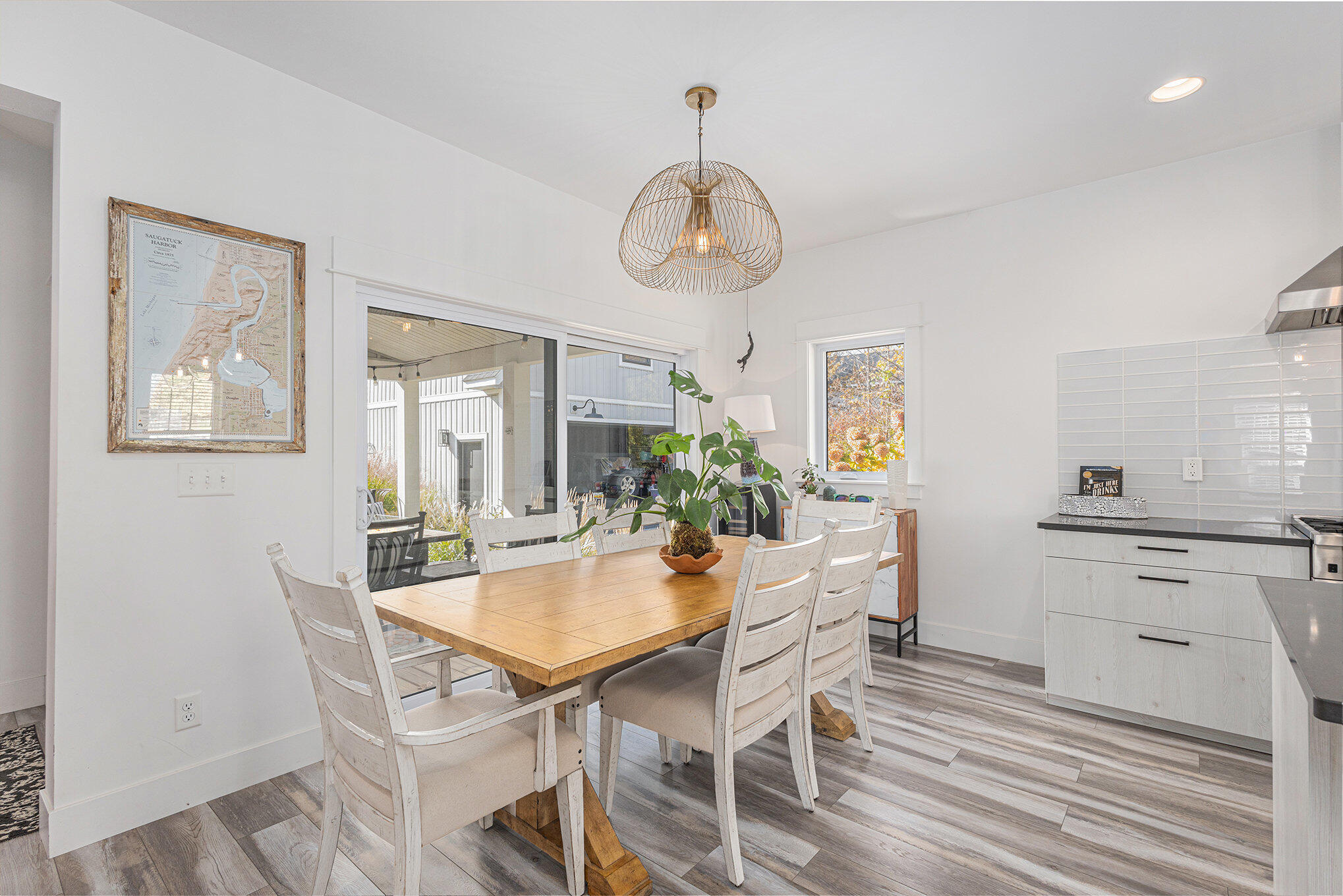 Douglas, Michigan, 49406, United States, 3 Bedrooms Bedrooms, ,3 BathroomsBathrooms,Residential,For Sale,1979342