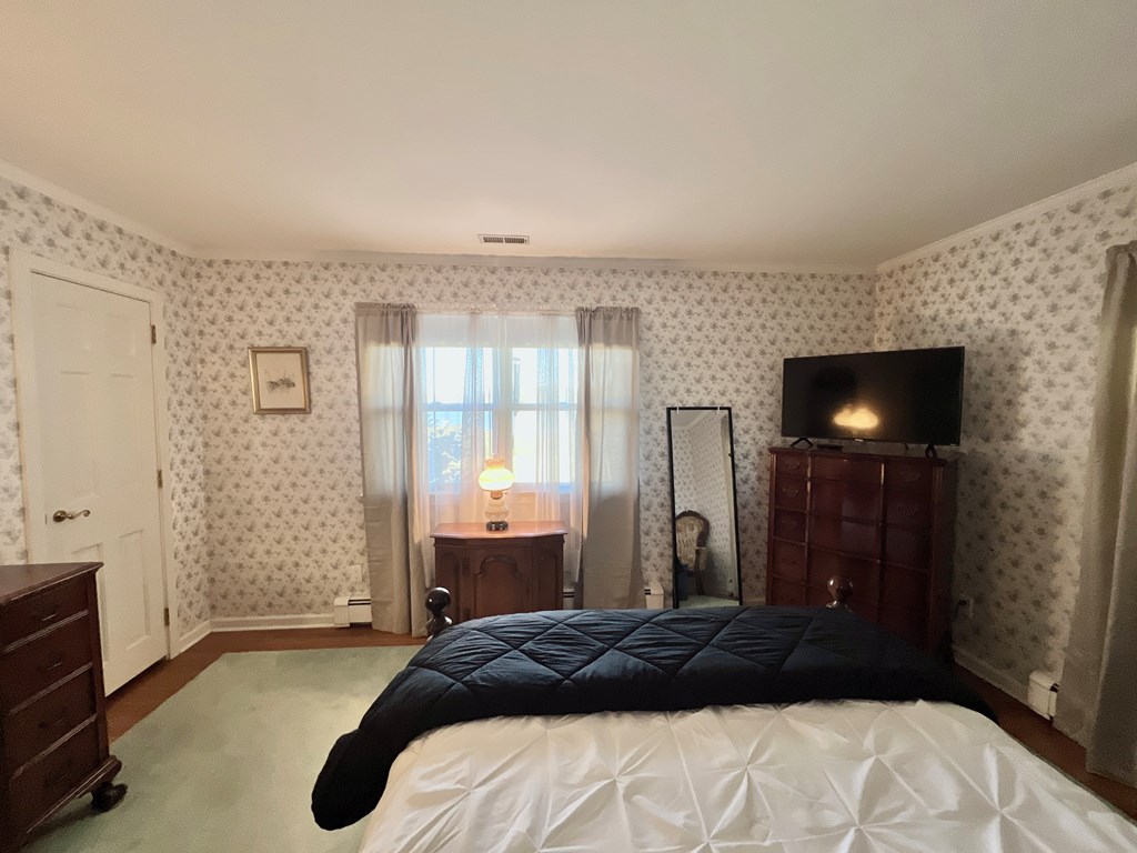 Onancock, Virginia, 23417, United States, 2 Bedrooms Bedrooms, ,2 BathroomsBathrooms,Residential,For Sale,1971701