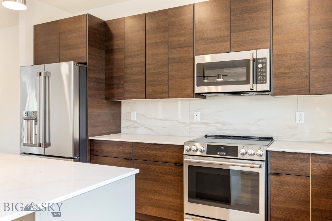 Bozeman, Montana, 59715, United States, 3 Bedrooms Bedrooms, ,3 BathroomsBathrooms,Residential,For Sale,2002281