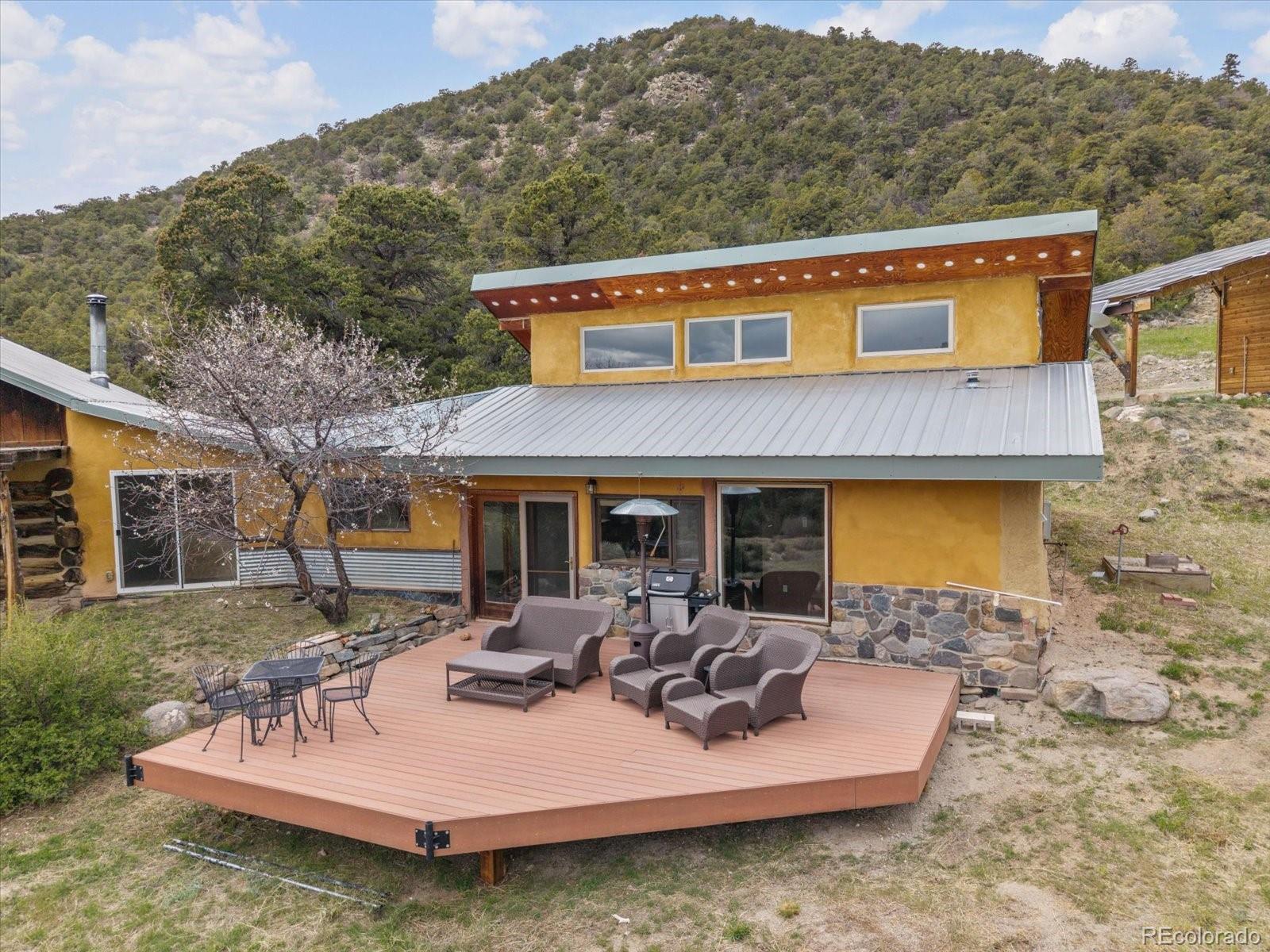 Salida, Colorado, 81201, United States, 2 Bedrooms Bedrooms, ,1 BathroomBathrooms,Residential,For Sale,1873658
