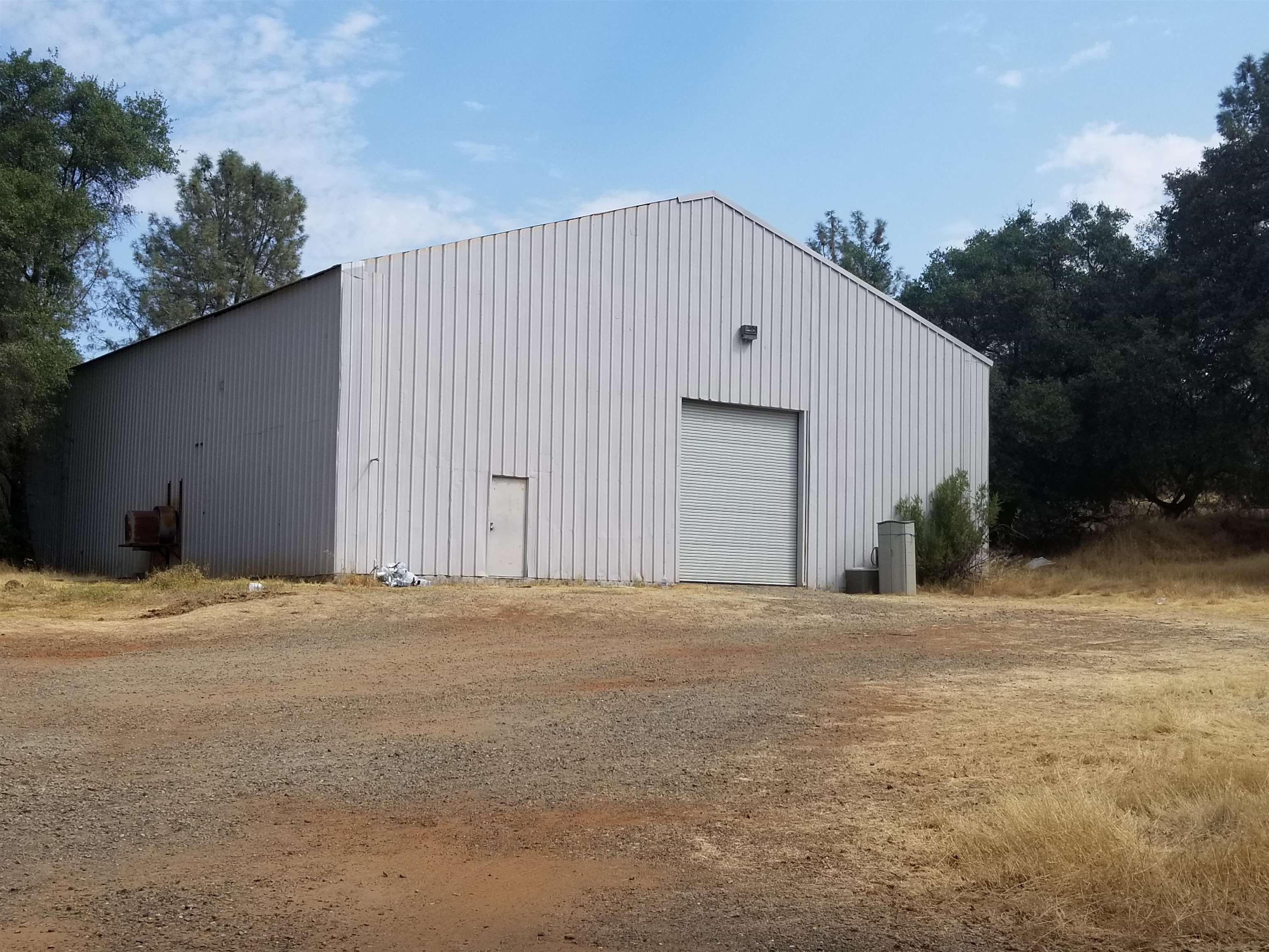 Shingle Springs, California, 95682, United States, 6 Bedrooms Bedrooms, ,2 BathroomsBathrooms,Residential,For Sale,2009241