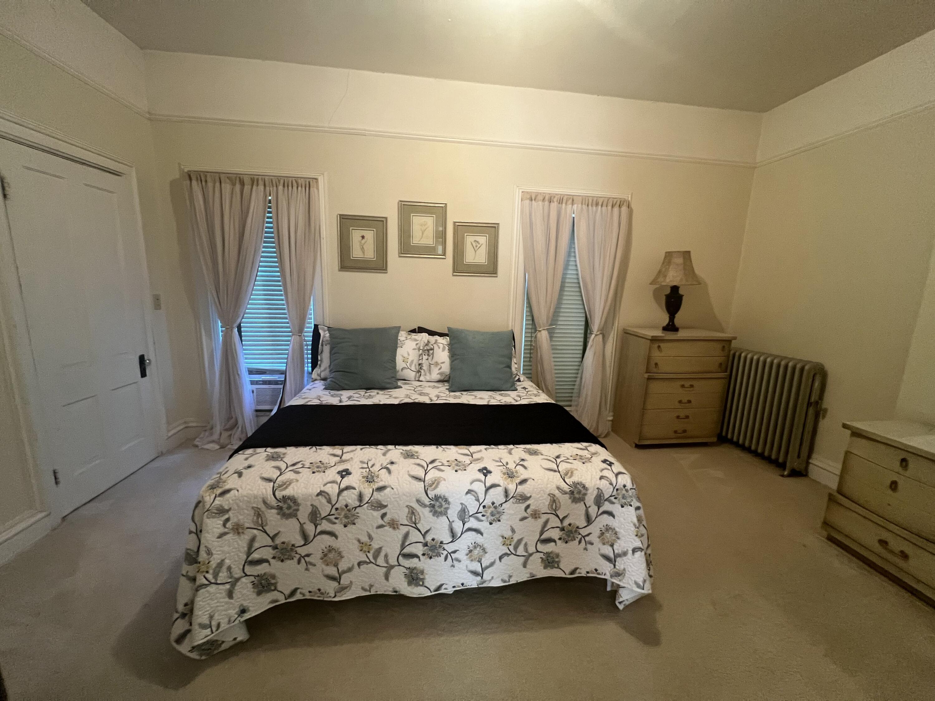 Delavan, Wisconsin, 53115, United States, 8 Bedrooms Bedrooms, ,8 BathroomsBathrooms,Residential,For Sale,1898079
