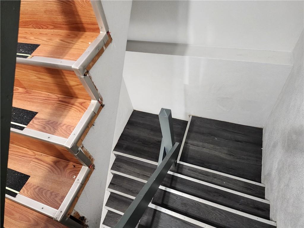 Providence, Rhode Island, 02909, United States, 6 Bedrooms Bedrooms, ,2 BathroomsBathrooms,Residential,For Sale,1987316