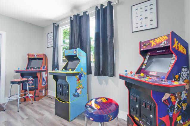 West Palm Beach, Florida, 33407, United States, 4 Bedrooms Bedrooms, ,2 BathroomsBathrooms,Residential,For Sale,1978414