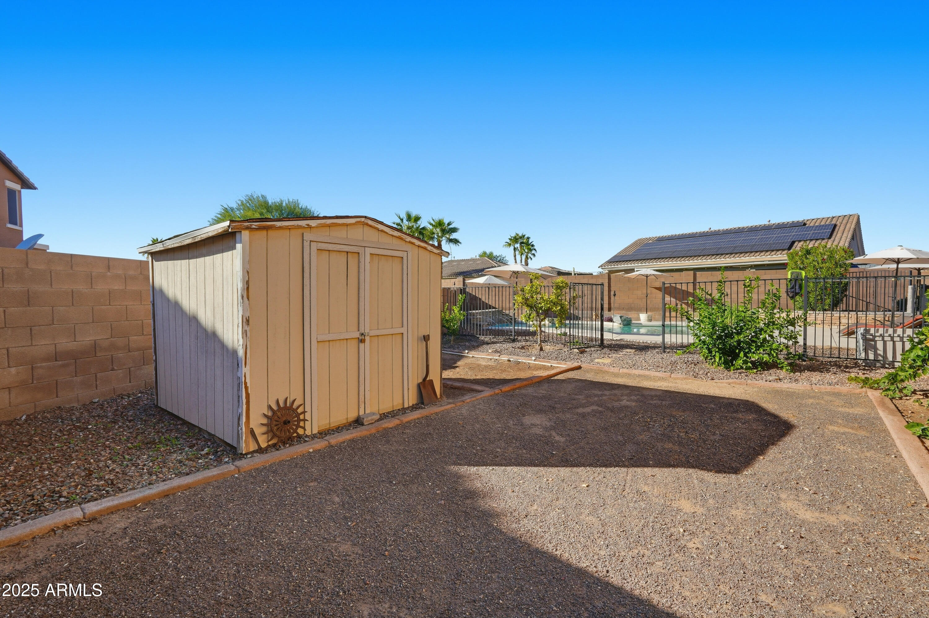 Goodyear, Arizona, 85338, United States, 4 Bedrooms Bedrooms, ,2 BathroomsBathrooms,Residential,For Sale,1989327