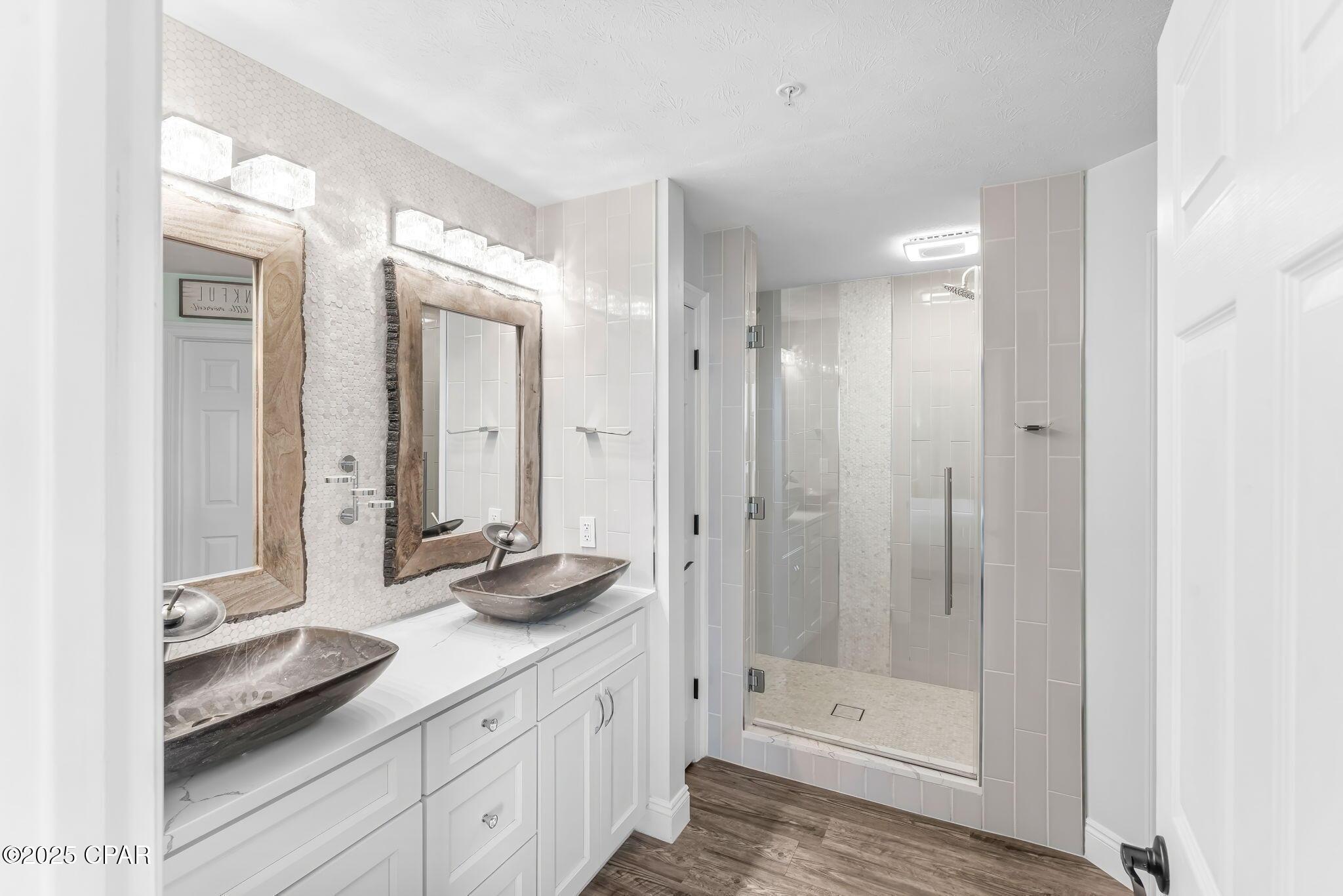 Panama City, Florida, 32408, United States, 3 Bedrooms Bedrooms, ,2 BathroomsBathrooms,Residential,For Sale,2001497