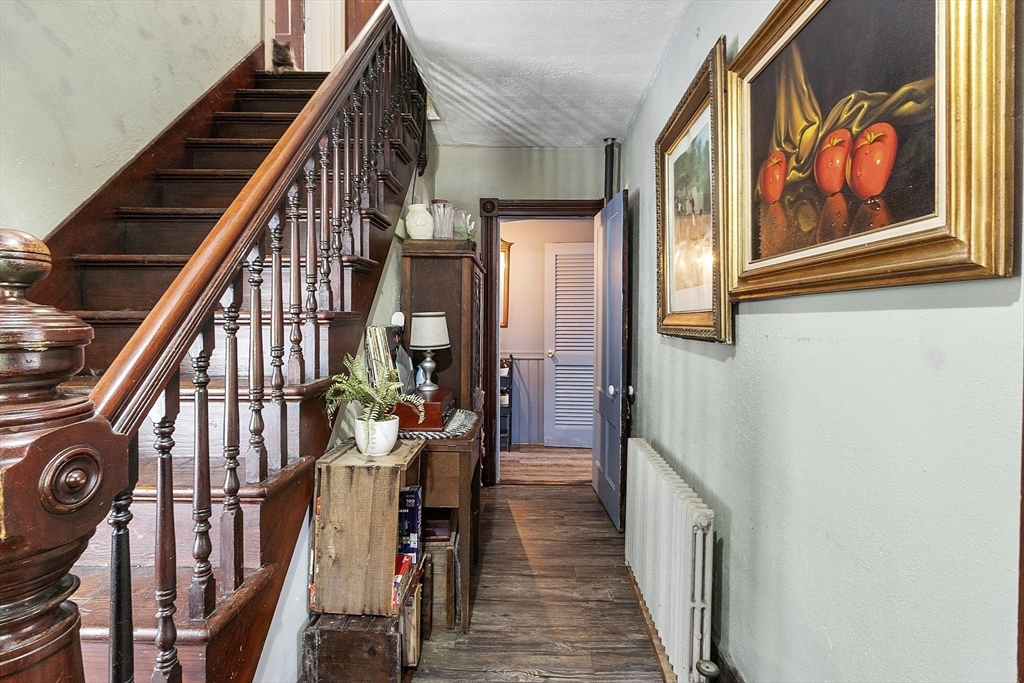 Templeton, Massachusetts, 01468, United States, 3 Bedrooms Bedrooms, ,2 BathroomsBathrooms,Residential,For Sale,1917610