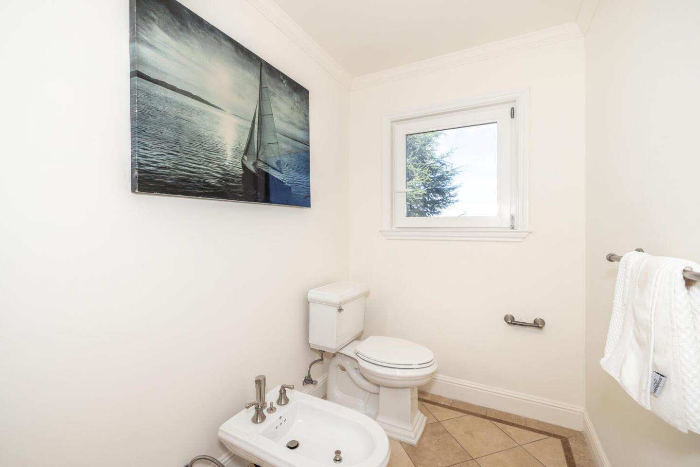 Hillsborough, California, 94010, United States, 5 Bedrooms Bedrooms, ,5 BathroomsBathrooms,Residential,For Sale,1940320