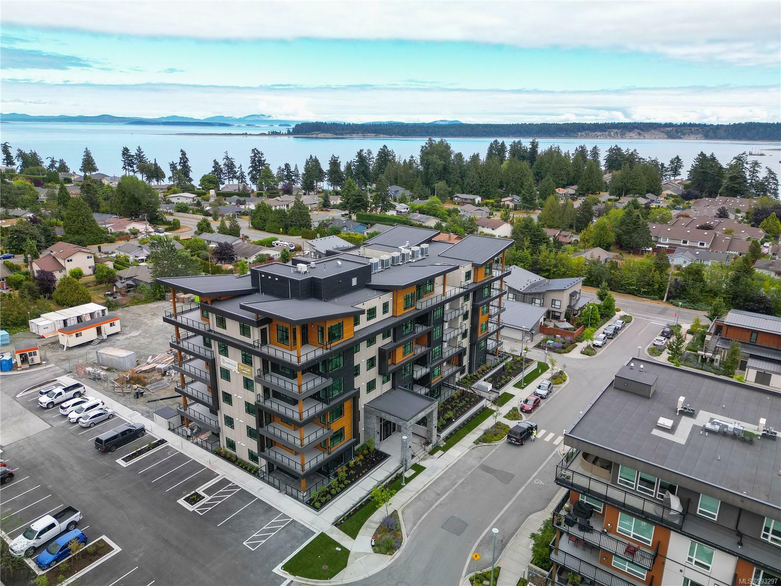 CENTRAL SAANICH, British Columbia, V8M 0B9, CA, 2 Bedrooms Bedrooms, ,Residential,For Sale,1874725