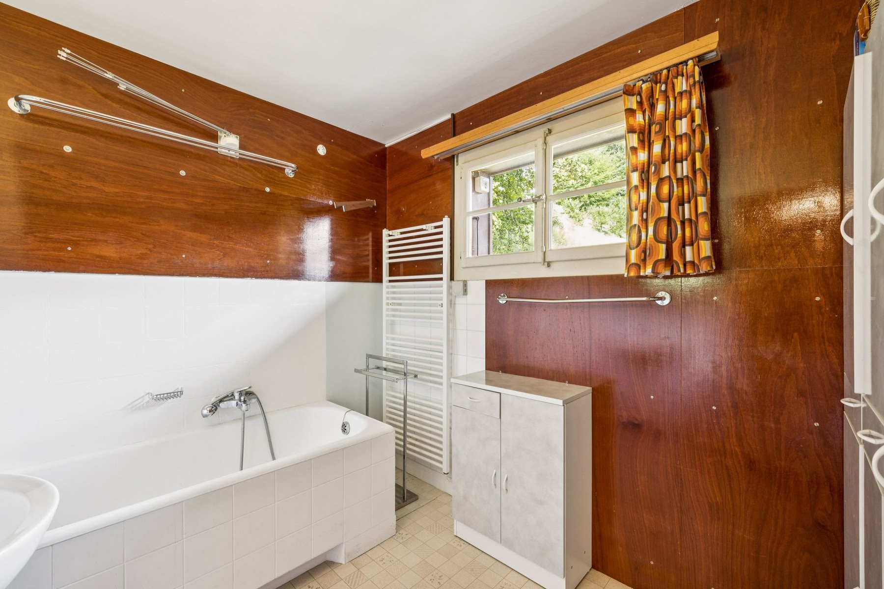  Traditional chalet in need of renovation in Gryon, with a view and a large garde - 物件實景
