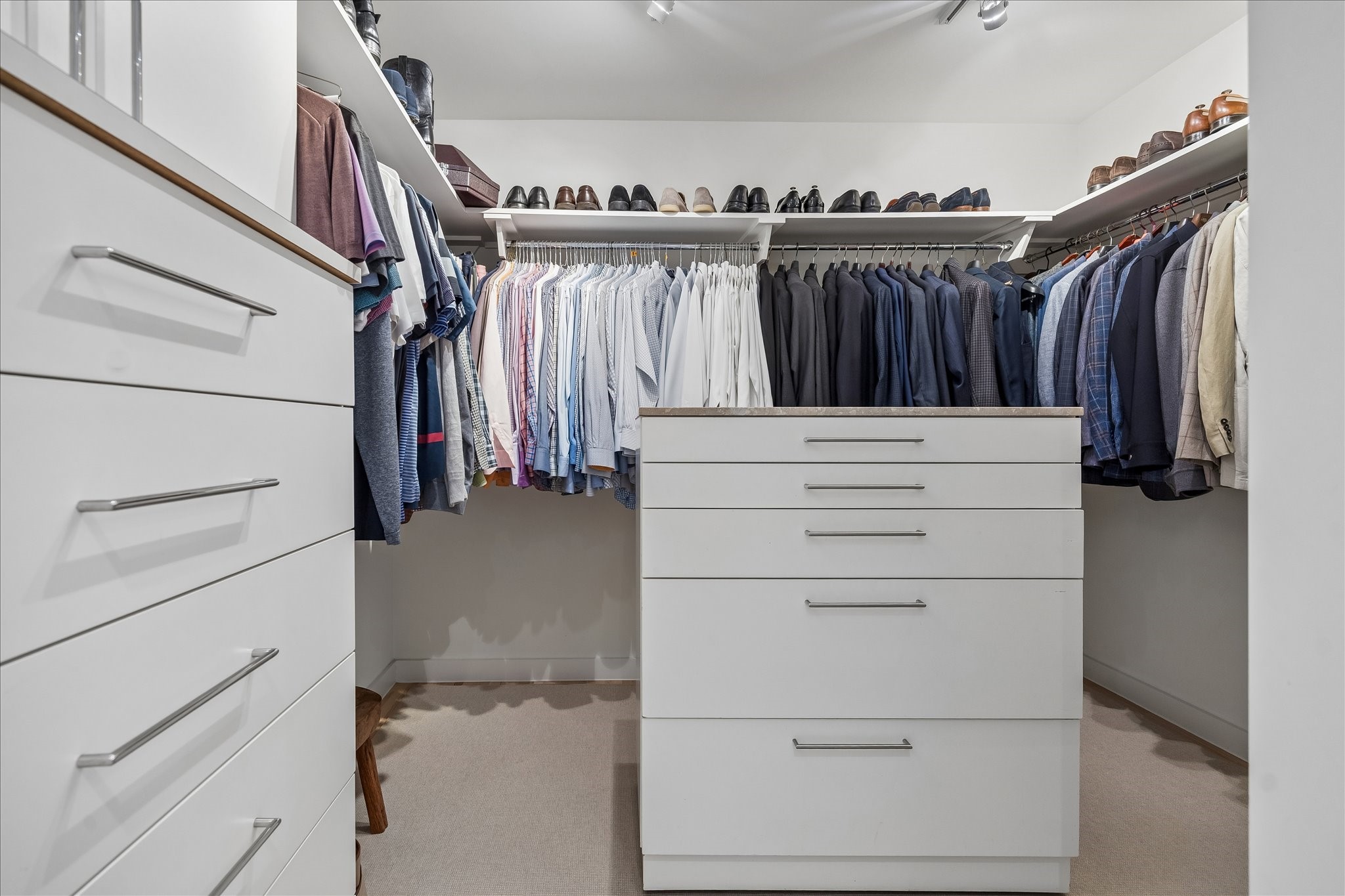  4114 Whitman Street - 物件實景