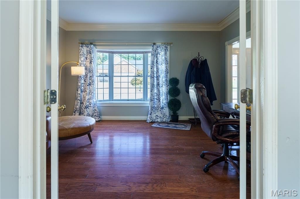 Glen Carbon, Illinois, 62034, United States, 5 Bedrooms Bedrooms, ,4 BathroomsBathrooms,Residential,For Sale,1977133