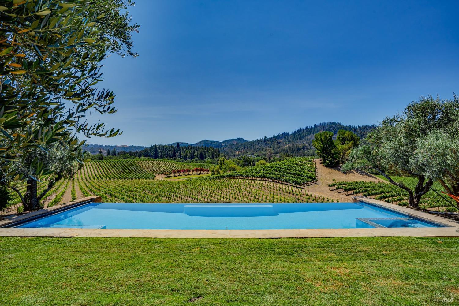Calistoga, California, 94515, United States, 8 Bedrooms Bedrooms, ,10 BathroomsBathrooms,Residential,For Sale,1896819