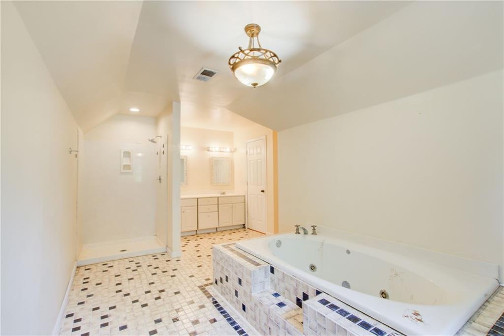 Tucker, Georgia, 30084, United States, 6 Bedrooms Bedrooms, ,4 BathroomsBathrooms,Residential,For Sale,1903528