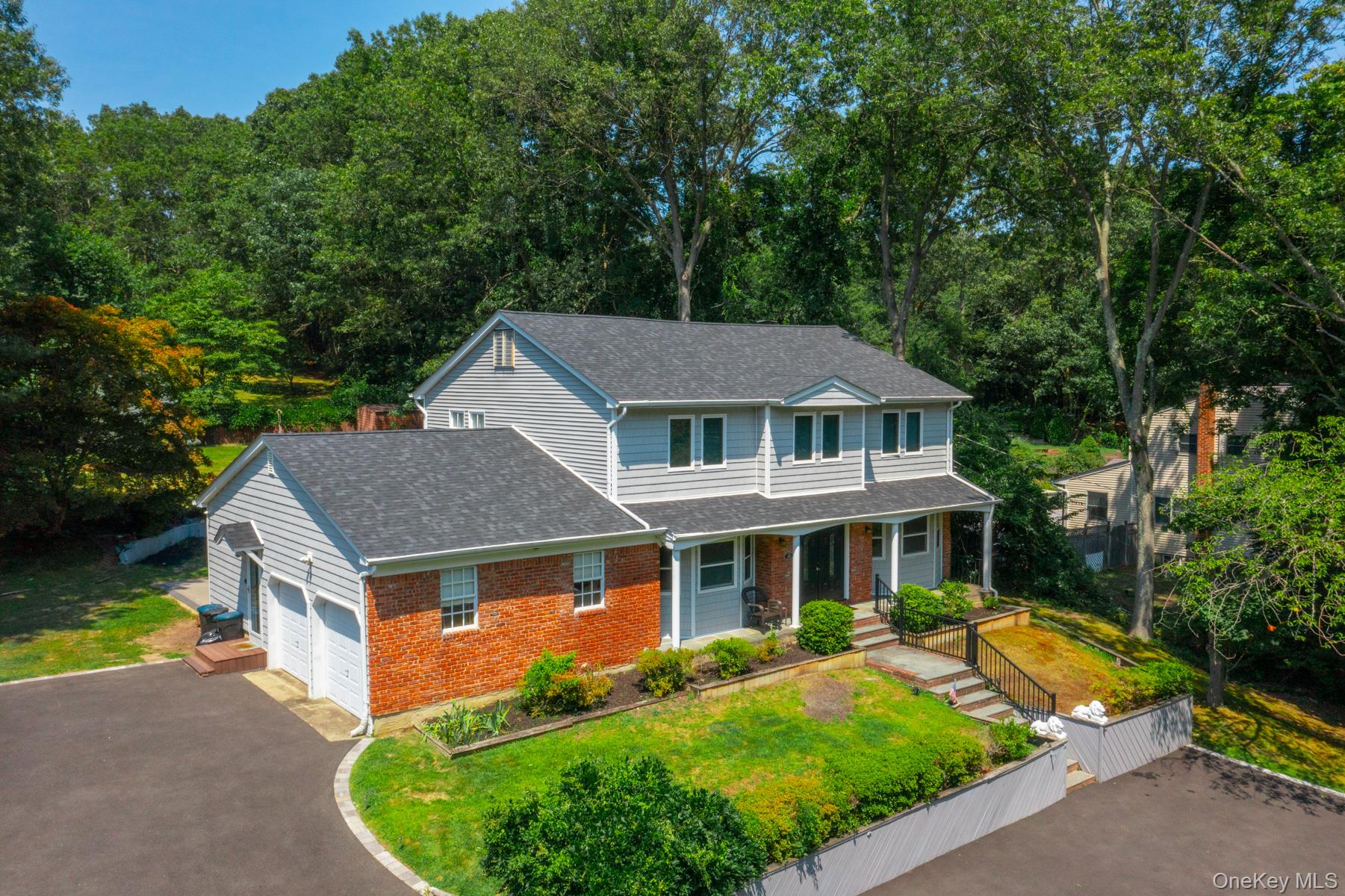 Smithtown, New York, 11787, United States, 4 Bedrooms Bedrooms, ,3 BathroomsBathrooms,Residential,For Sale,1907417