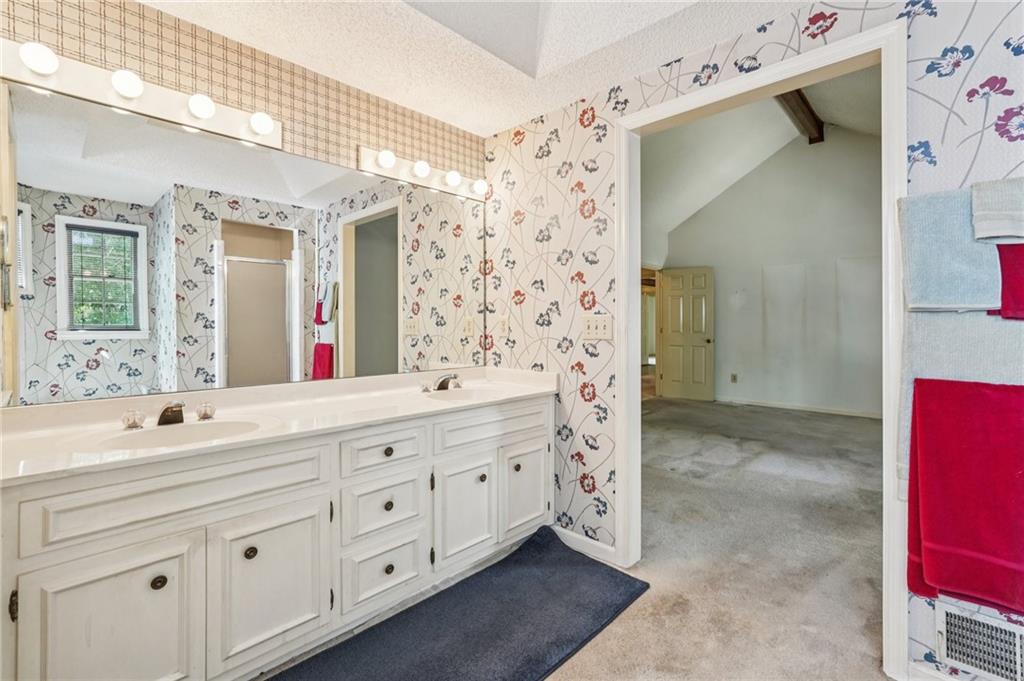 Peachtree Corners, Georgia, 30092, United States, 3 Bedrooms Bedrooms, ,3 BathroomsBathrooms,Residential,For Sale,1976168