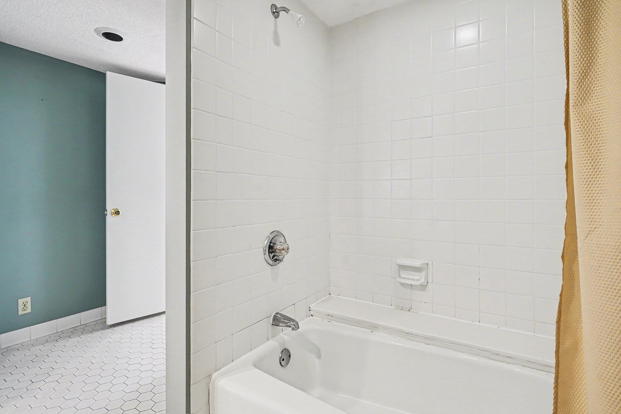 Myrtle Beach, South Carolina, 29572, United States, 2 Bedrooms Bedrooms, ,2 BathroomsBathrooms,Residential,For Sale,2009274