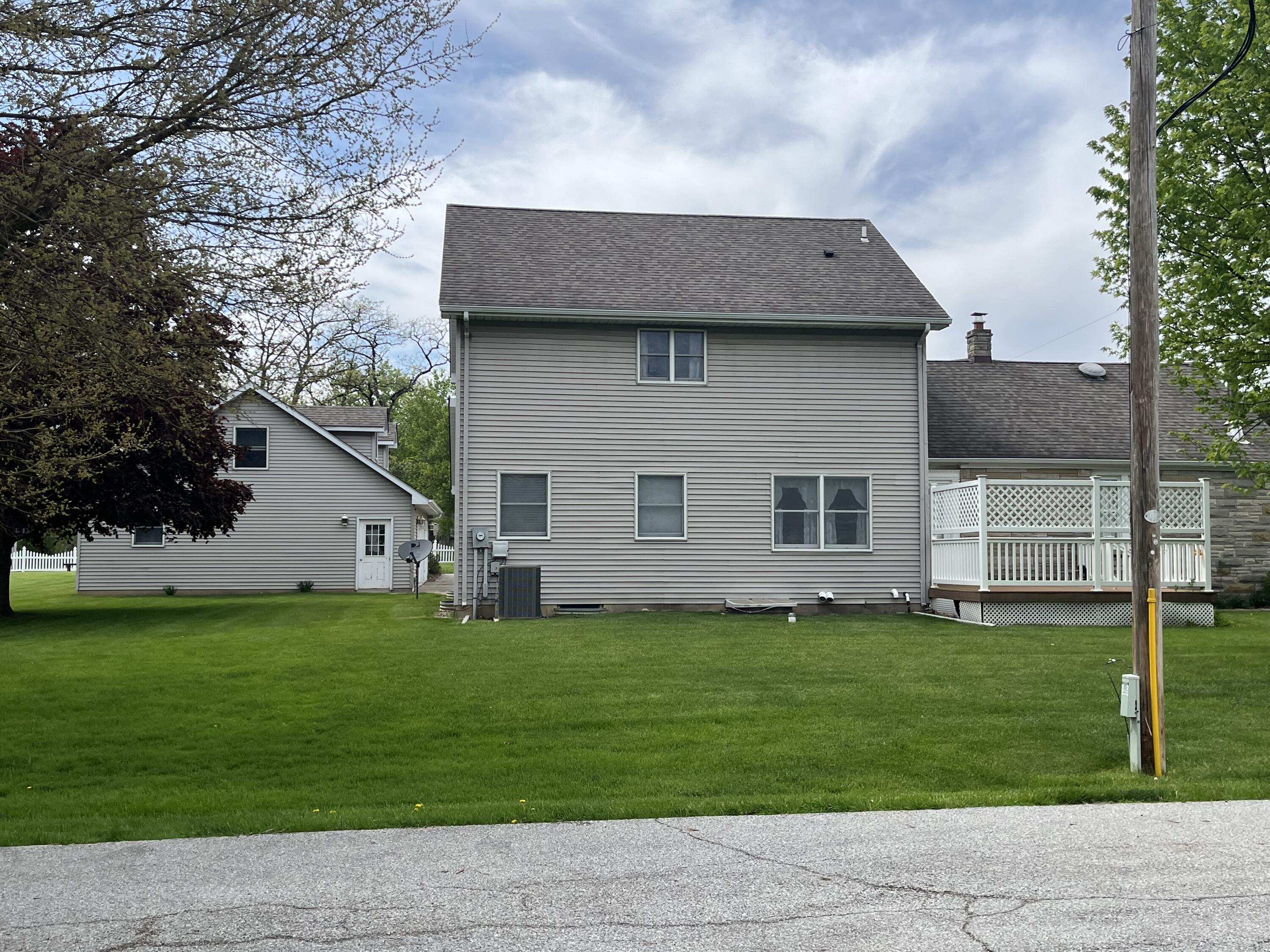 Crown Point, Indiana, 46307, United States, 3 Bedrooms Bedrooms, ,3 BathroomsBathrooms,Residential,For Sale,2040656