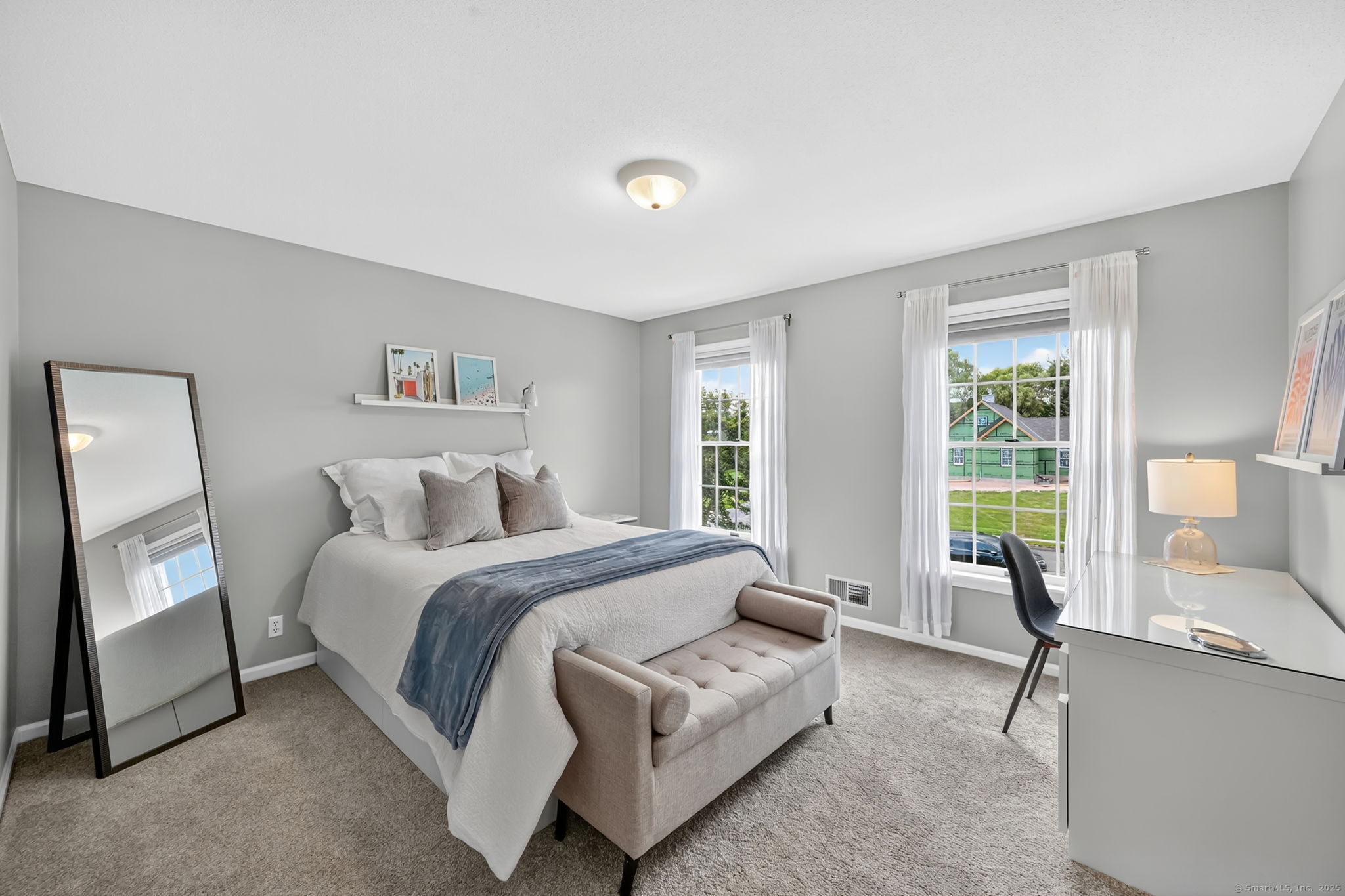 Suffield, Connecticut, 06078, United States, 4 Bedrooms Bedrooms, ,3 BathroomsBathrooms,Residential,For Sale,1927019