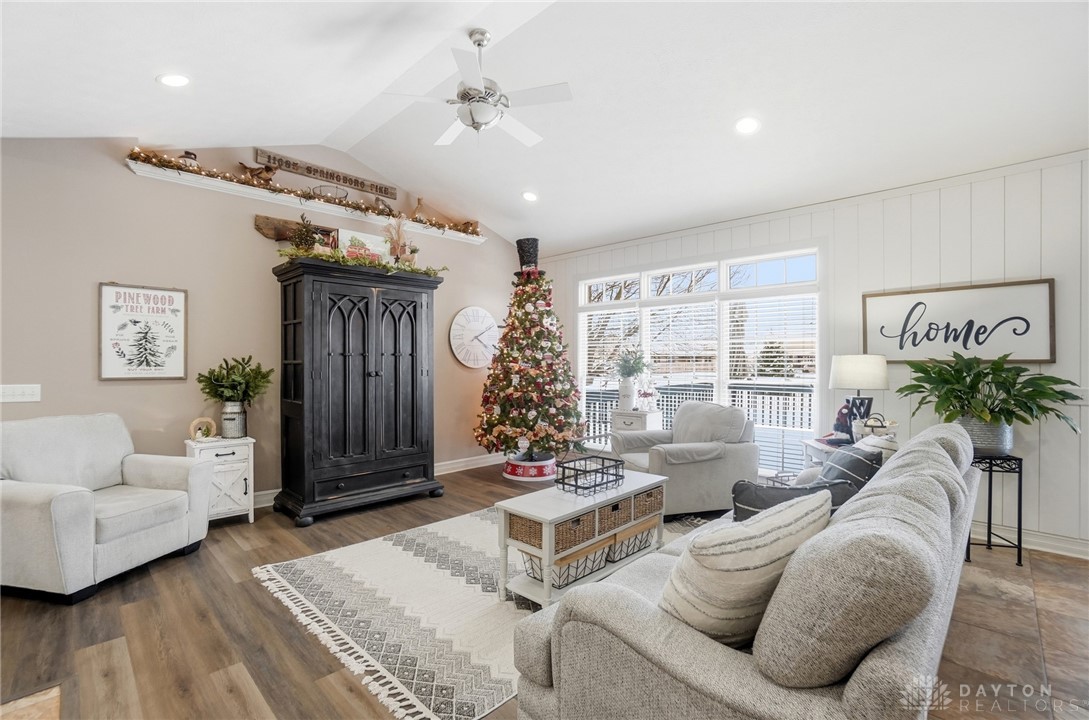 Troy, Ohio, 45373, United States, 4 Bedrooms Bedrooms, ,3 BathroomsBathrooms,Residential,For Sale,2002244