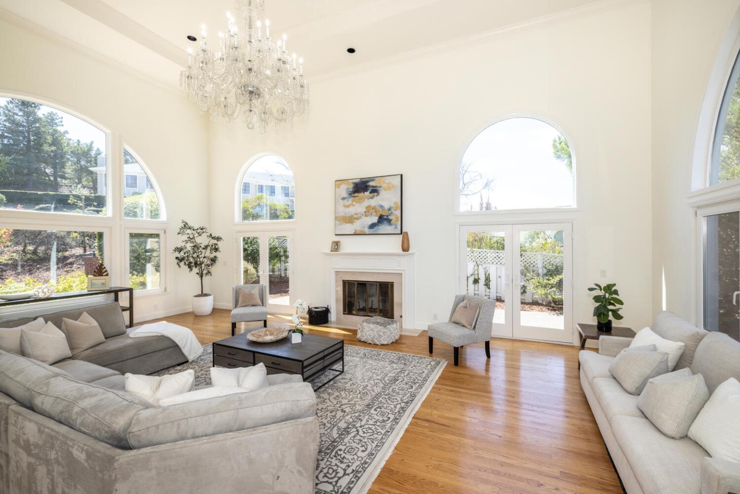 Hillsborough, California, 94010, United States, 5 Bedrooms Bedrooms, ,5 BathroomsBathrooms,Residential,For Sale,1940320