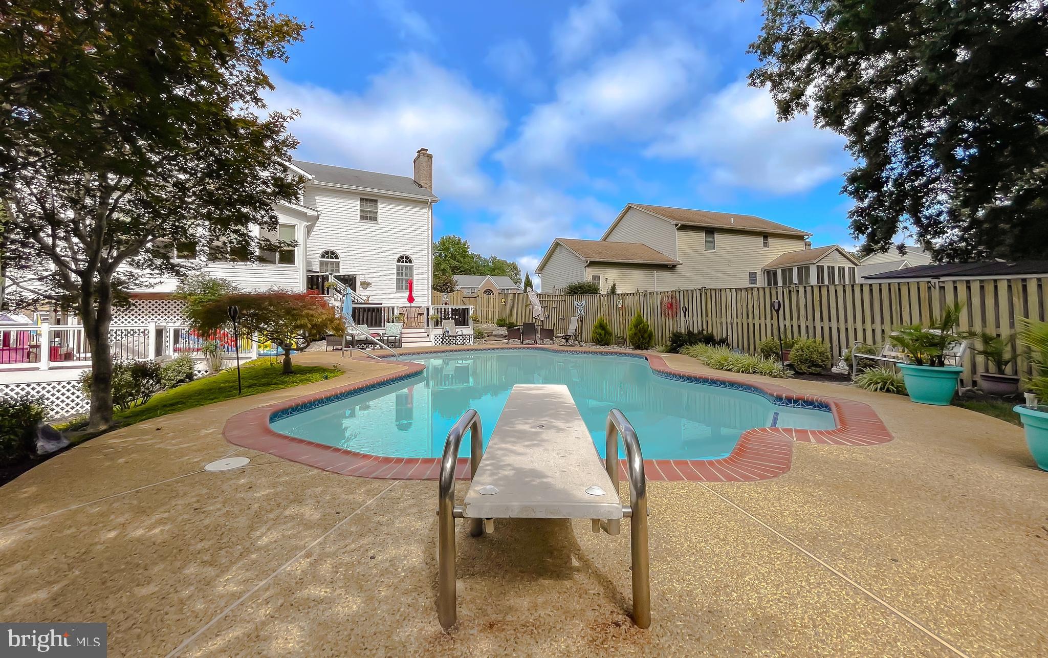 La Plata, Maryland, 20646, United States, 4 Bedrooms Bedrooms, ,4 BathroomsBathrooms,Residential,For Sale,1914193