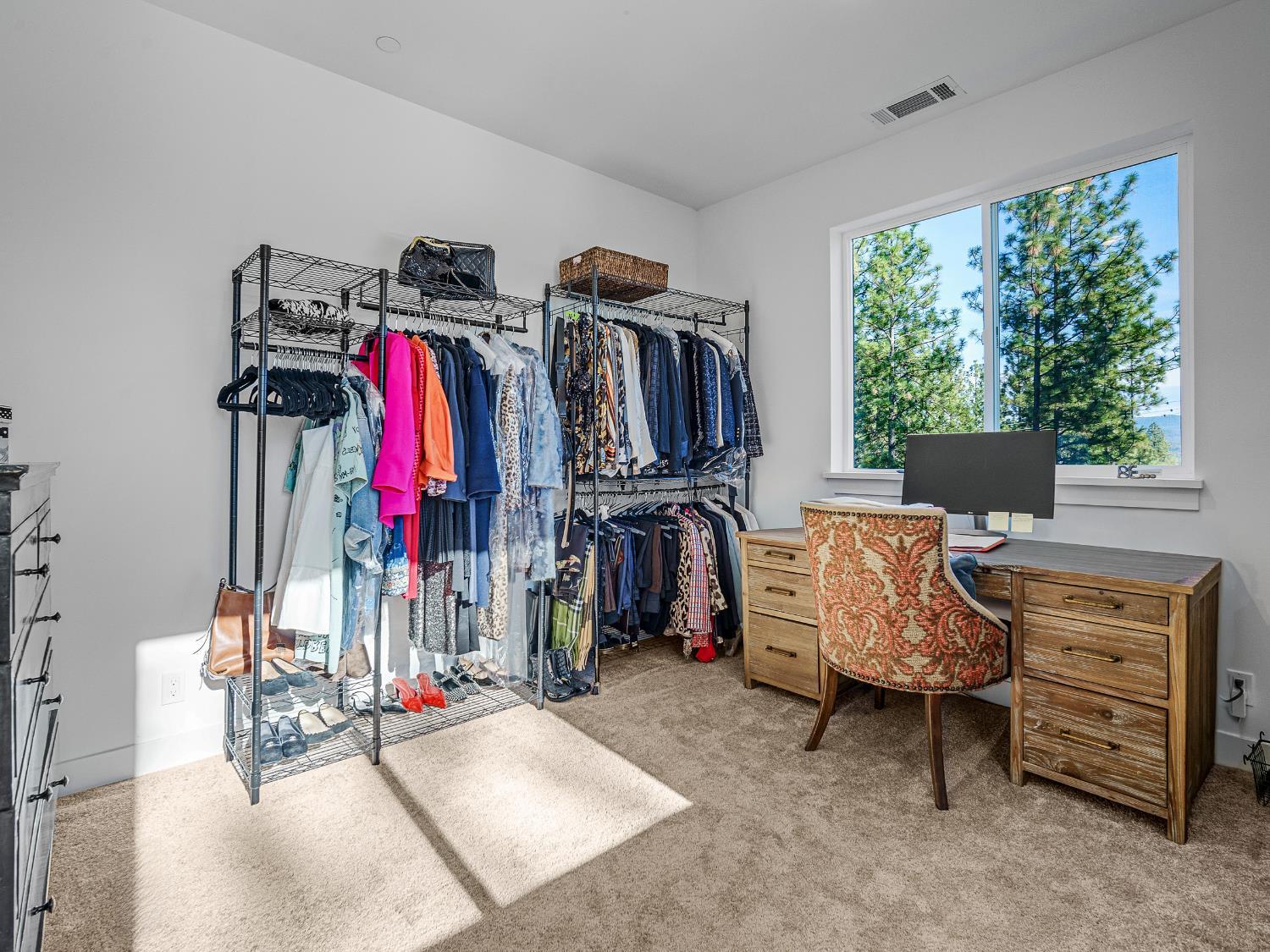 Garden Valley, California, 95633, United States, 3 Bedrooms Bedrooms, ,3 BathroomsBathrooms,Residential,For Sale,2005117