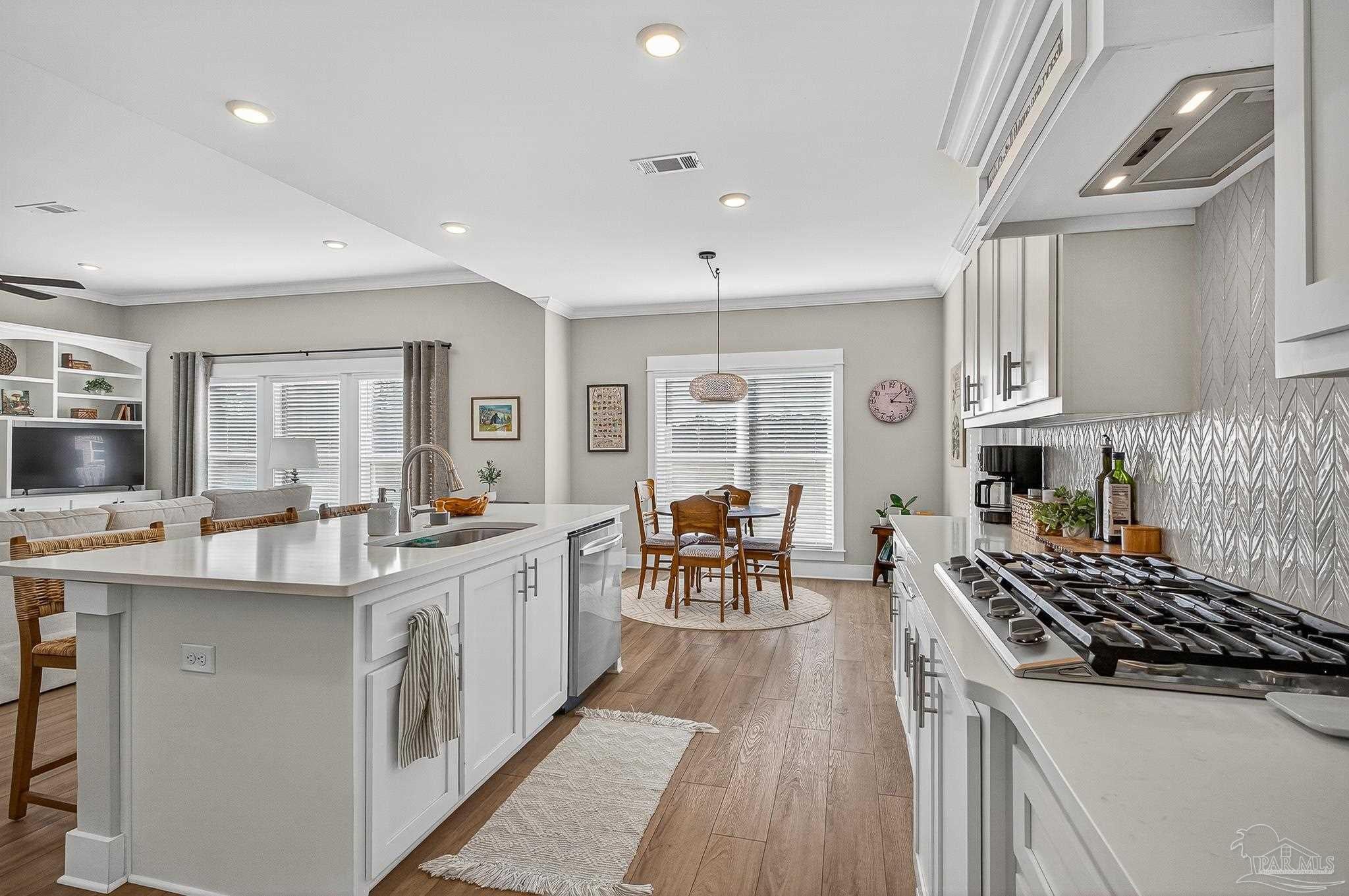 Cantonment, Florida, 32533, United States, 4 Bedrooms Bedrooms, ,3 BathroomsBathrooms,Residential,For Sale,1992580