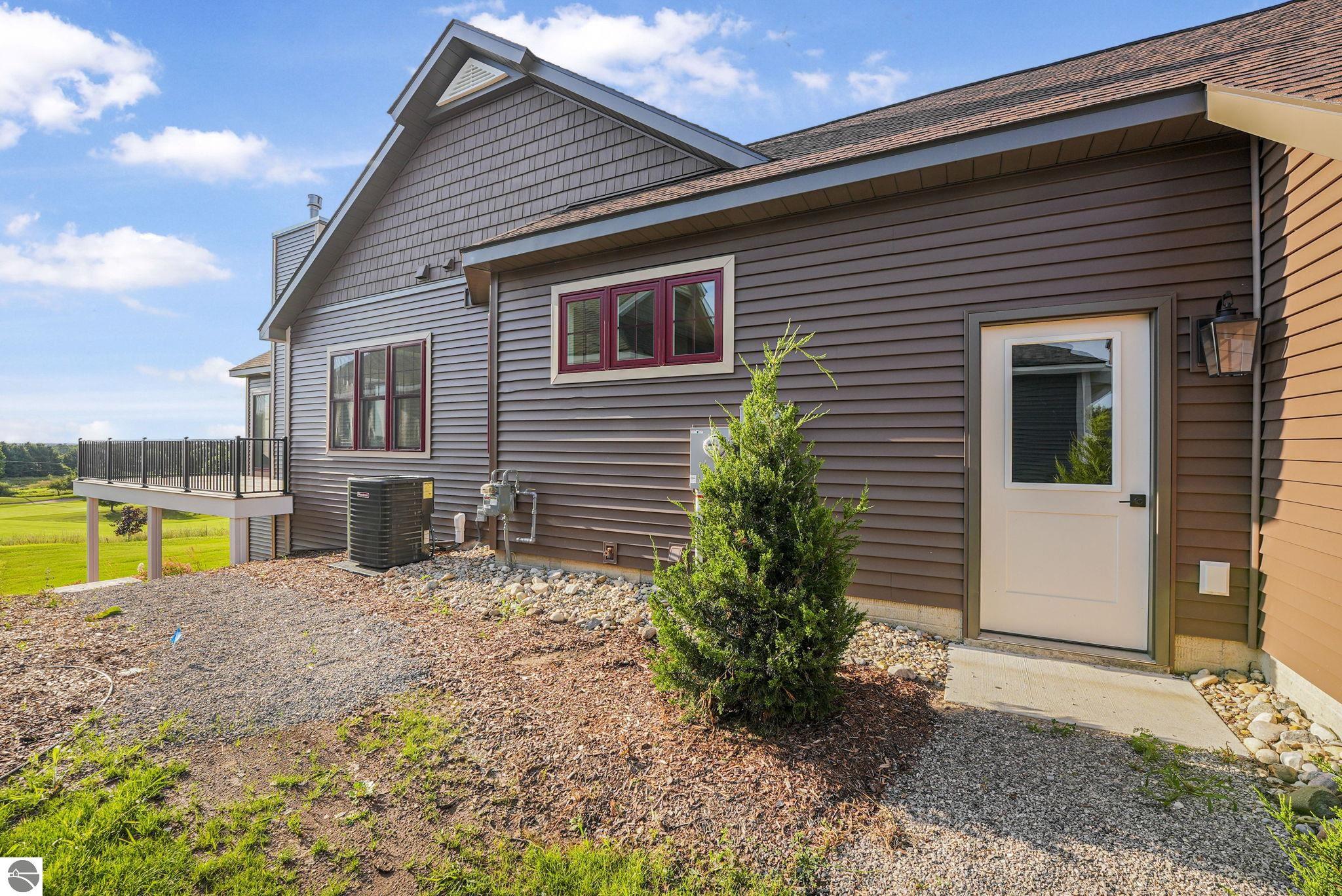 Traverse City, Michigan, 49685, United States, 3 Bedrooms Bedrooms, ,2 BathroomsBathrooms,Residential,For Sale,1927251