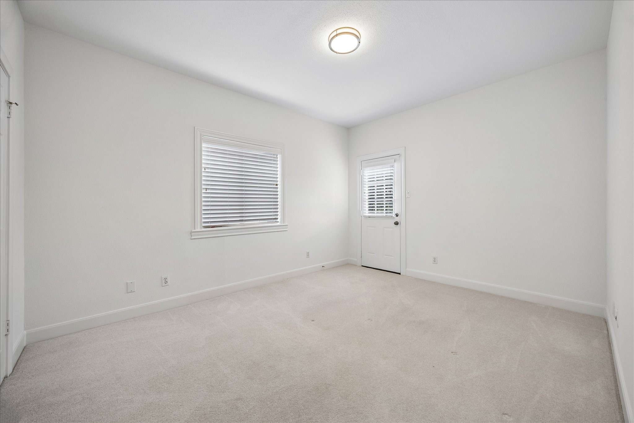  2214 Nantucket Drive D - 物件實景