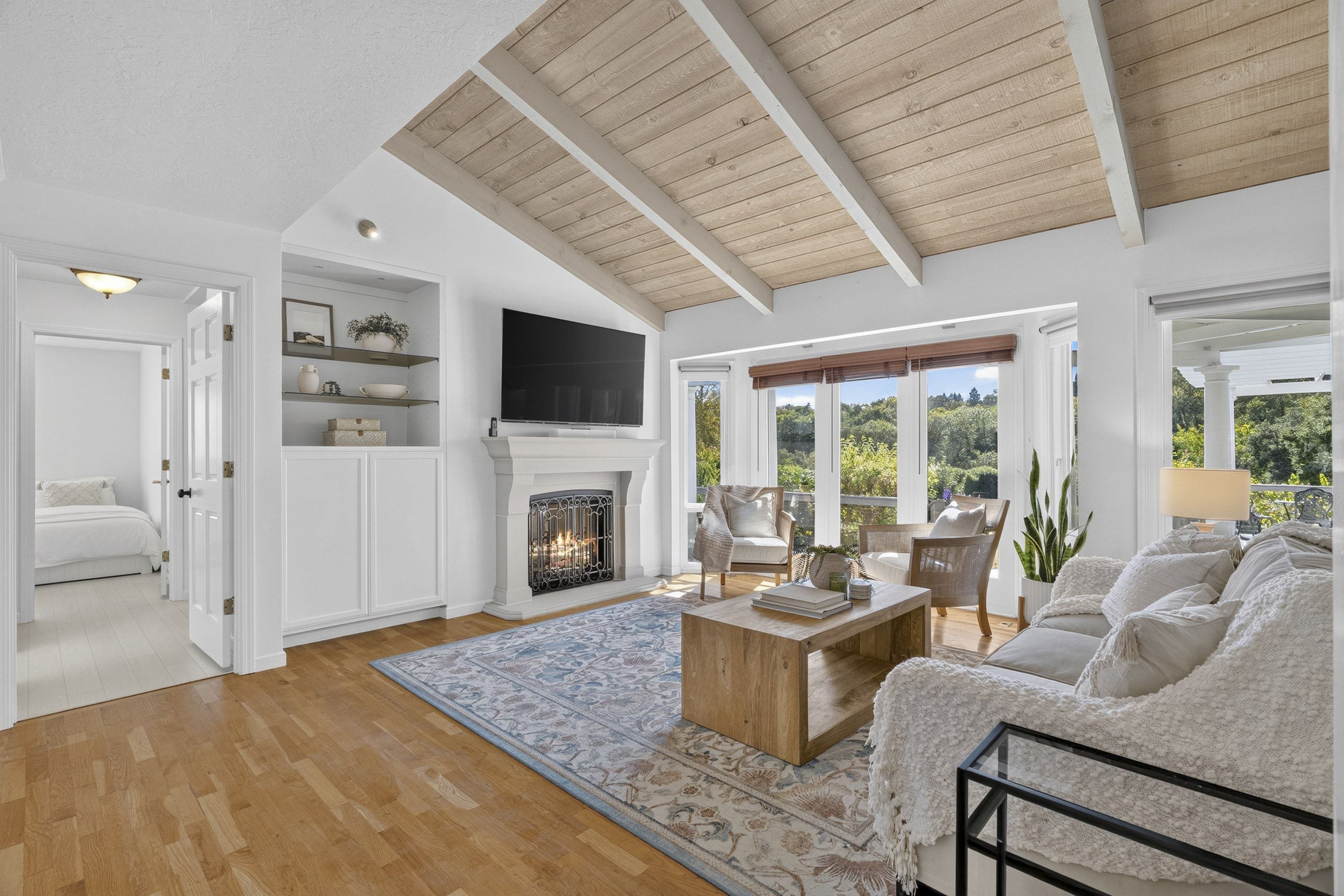  3999 Cherryvale Avenue, Soquel - 物件實景