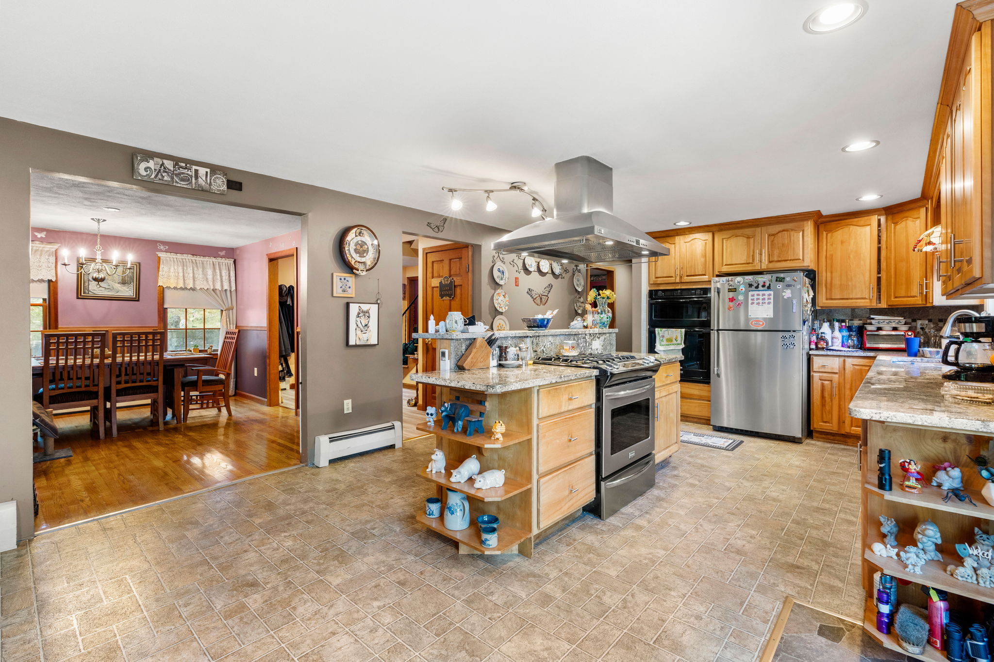  233 Lovers Ln, Haverhill, MA, 01830 - 物件實景