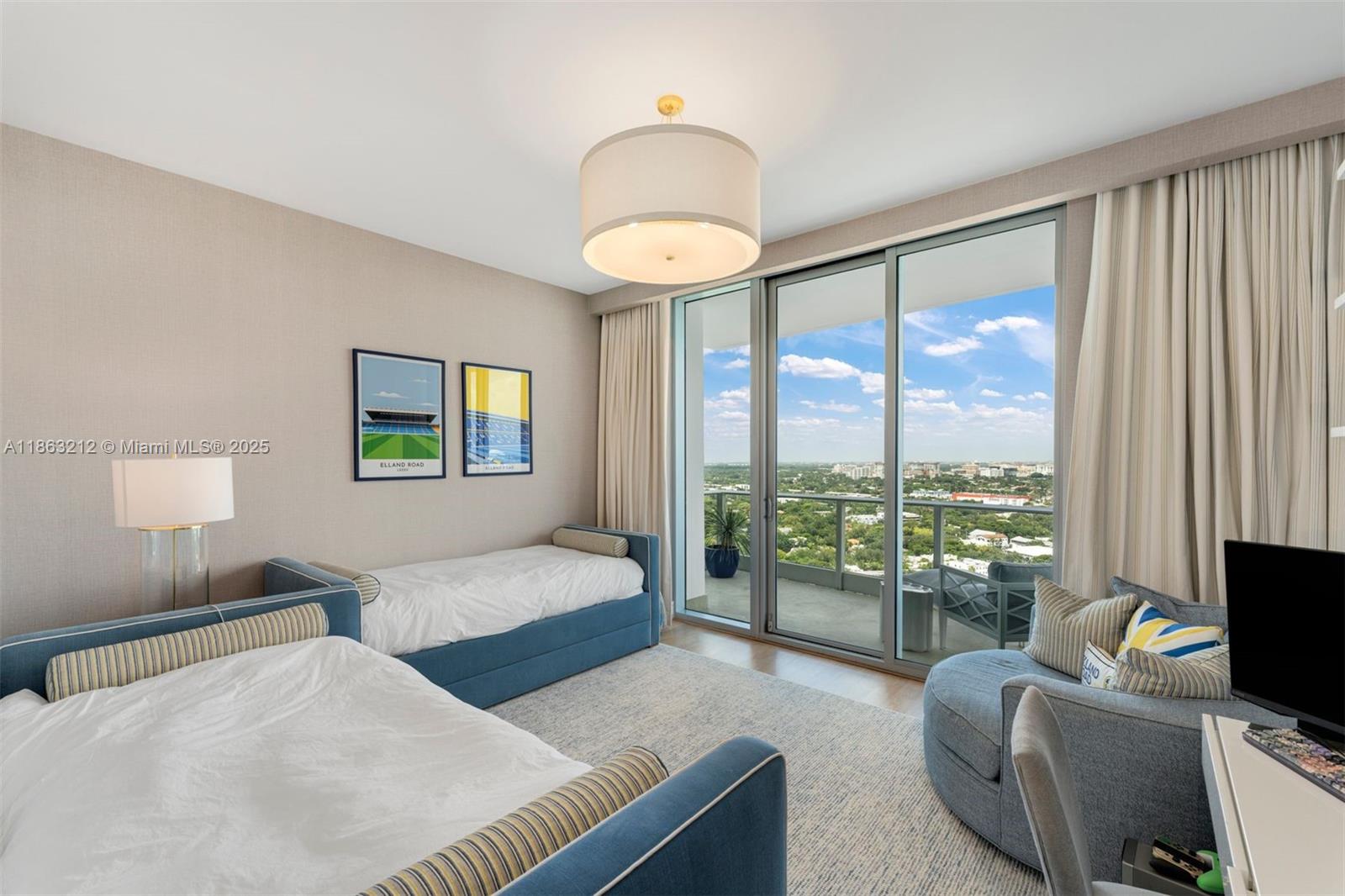Miami, Florida, 33133, United States, 3 Bedrooms Bedrooms, ,4 BathroomsBathrooms,Residential,For Sale,1933299