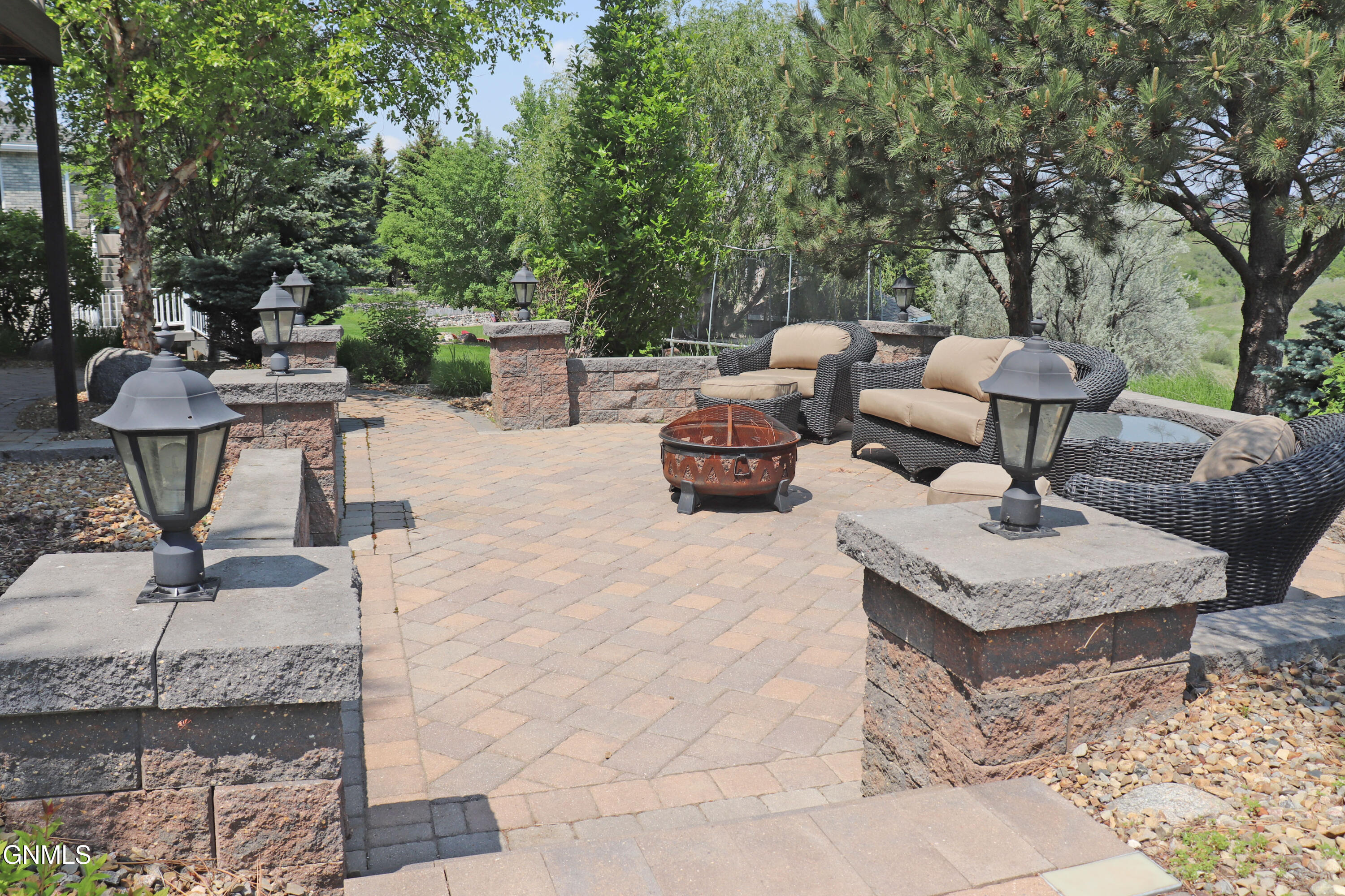 Bismarck, North Dakota, 58503, United States, 5 Bedrooms Bedrooms, ,2 BathroomsBathrooms,Residential,For Sale,2001566