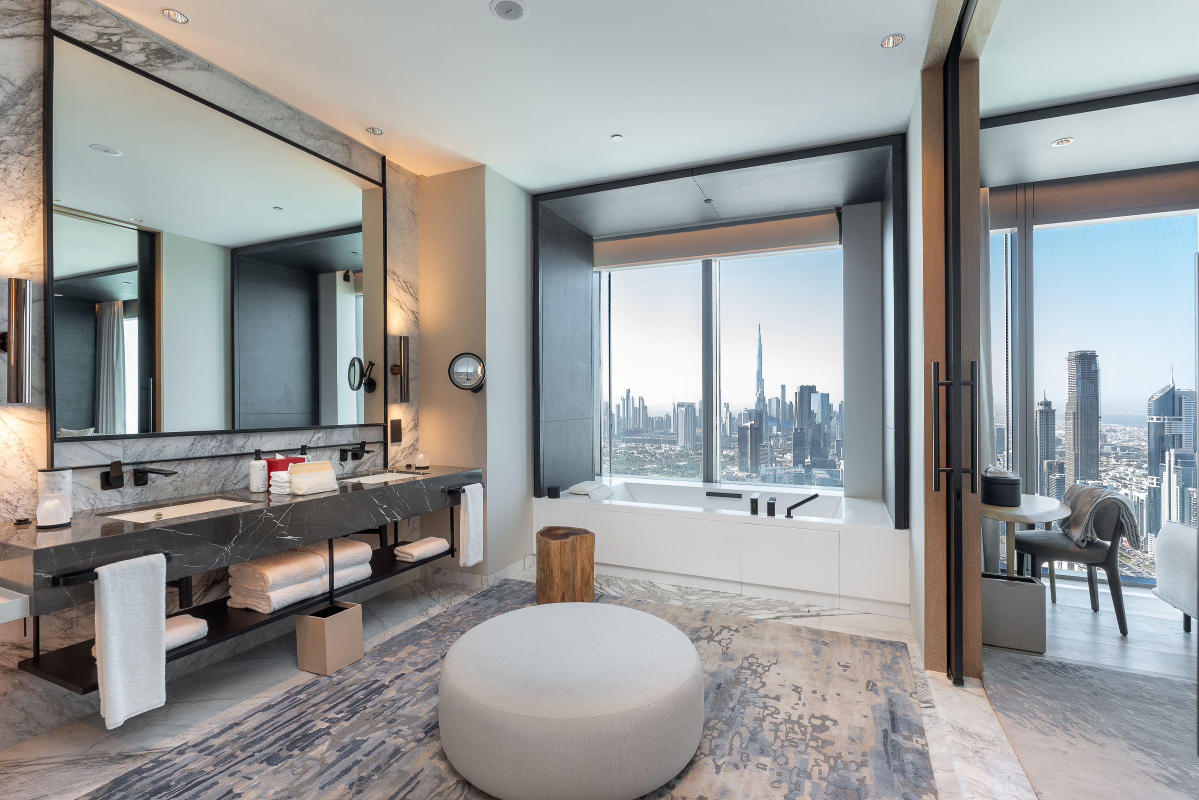  Fully Furnished Serviced Apartment by One and Only - 物件實景