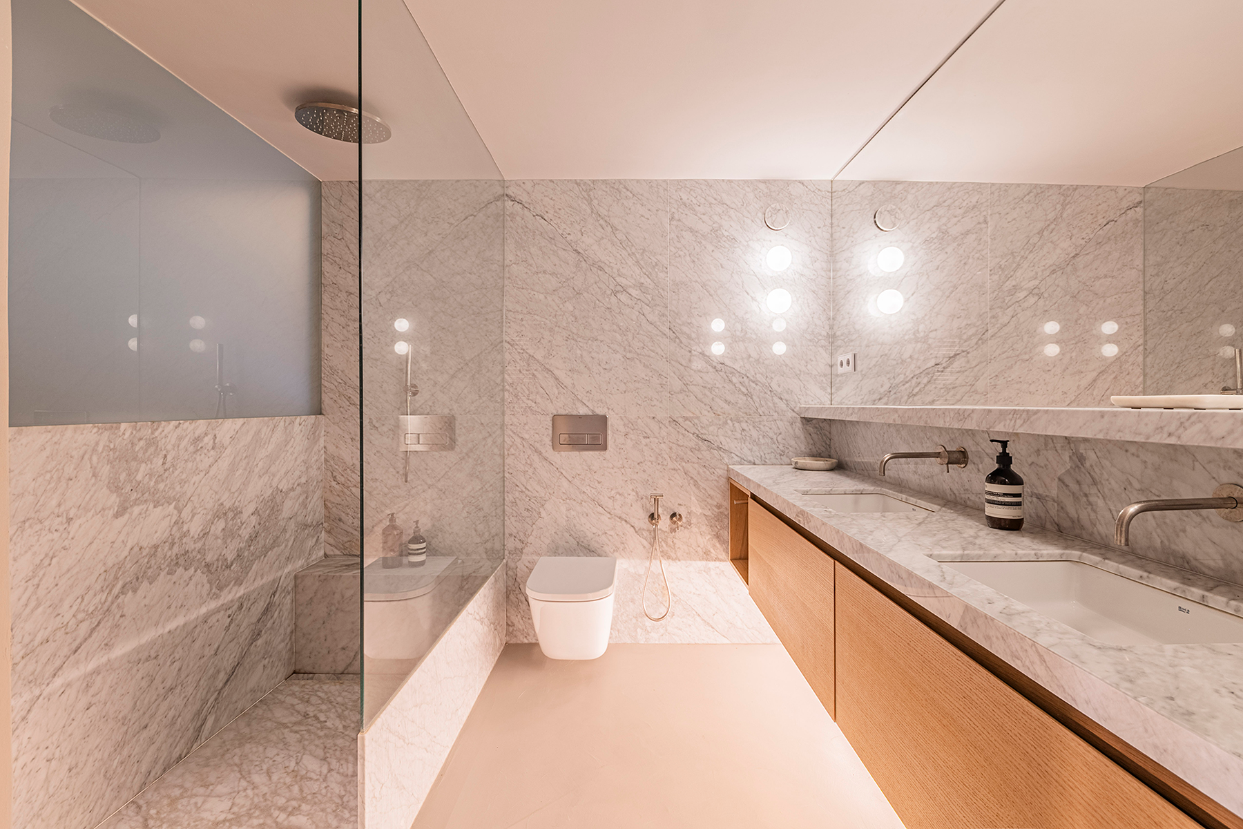  Exclusive designer house in pedestrian passage, Upper Area of Barcelona - 物件實景