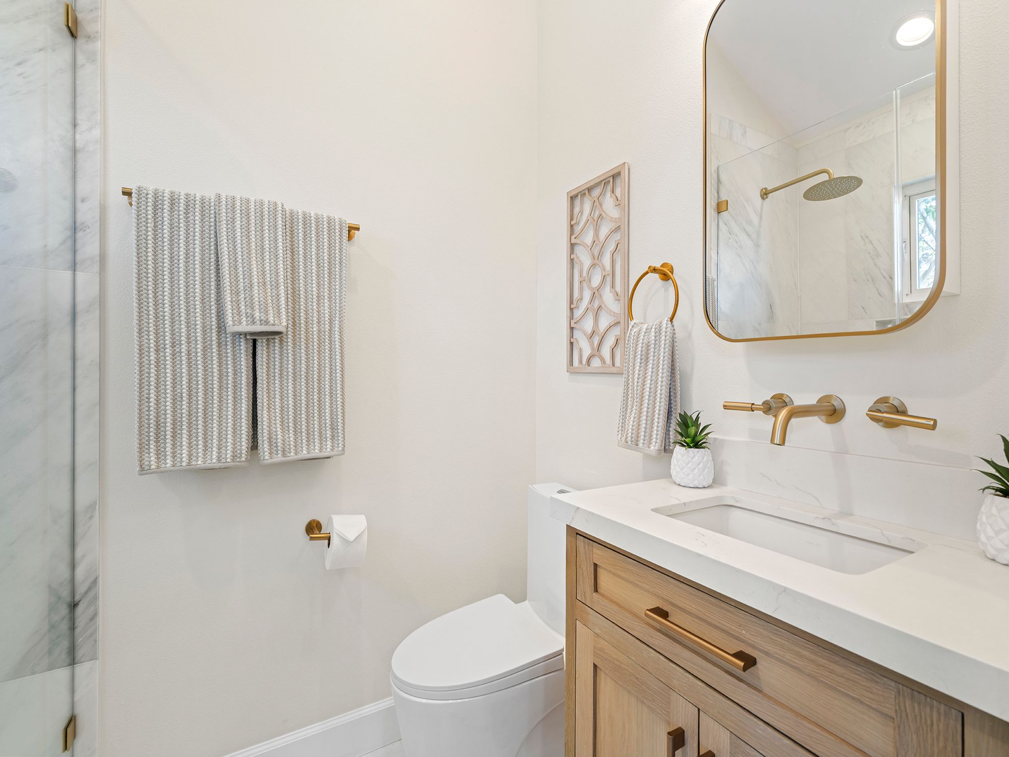  2300 John Street, Manhattan Beach, CA 90266 - 物件實景