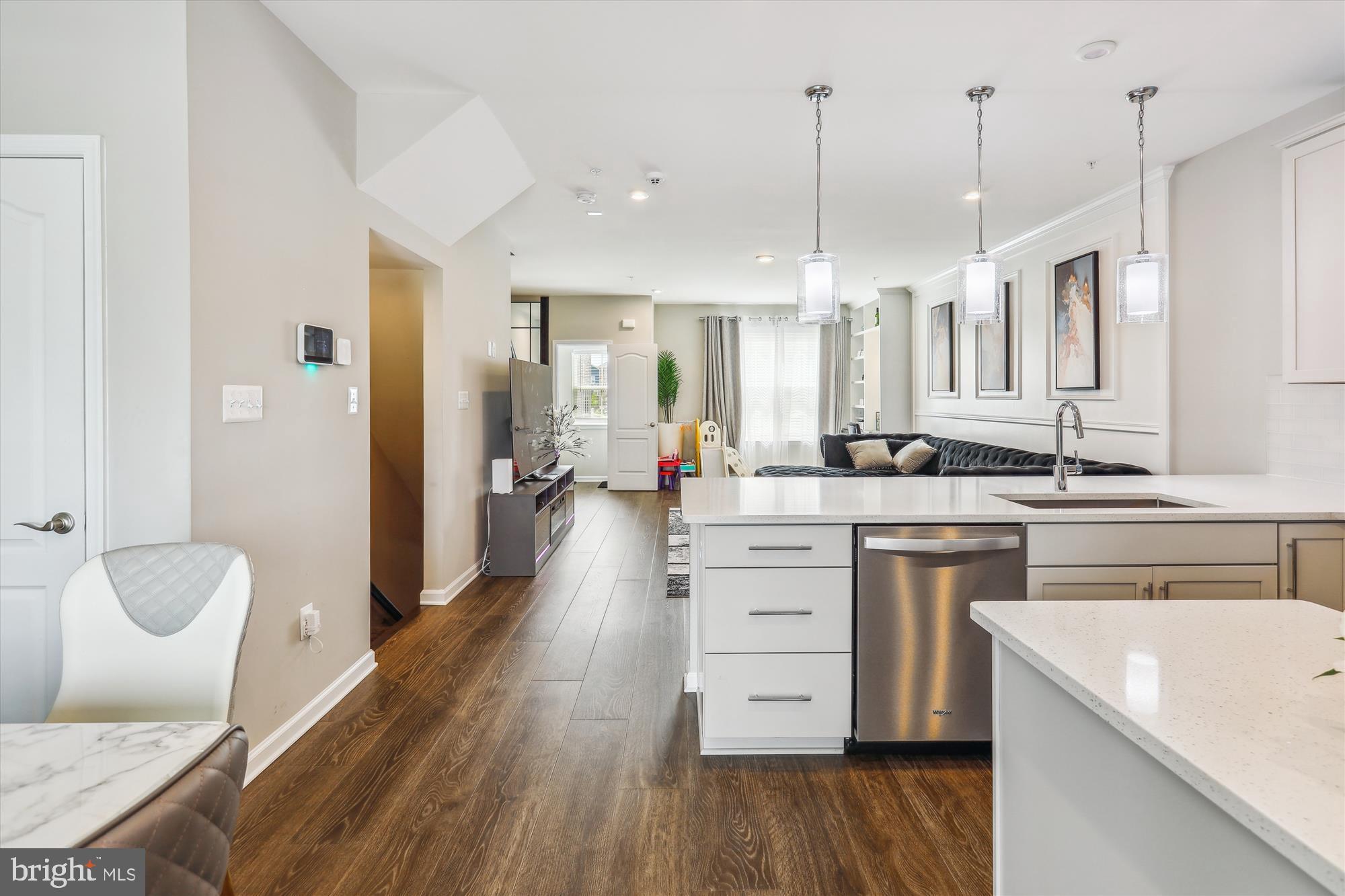 Hanover, Maryland, 21076, United States, 3 Bedrooms Bedrooms, ,4 BathroomsBathrooms,Residential,For Sale,1984120