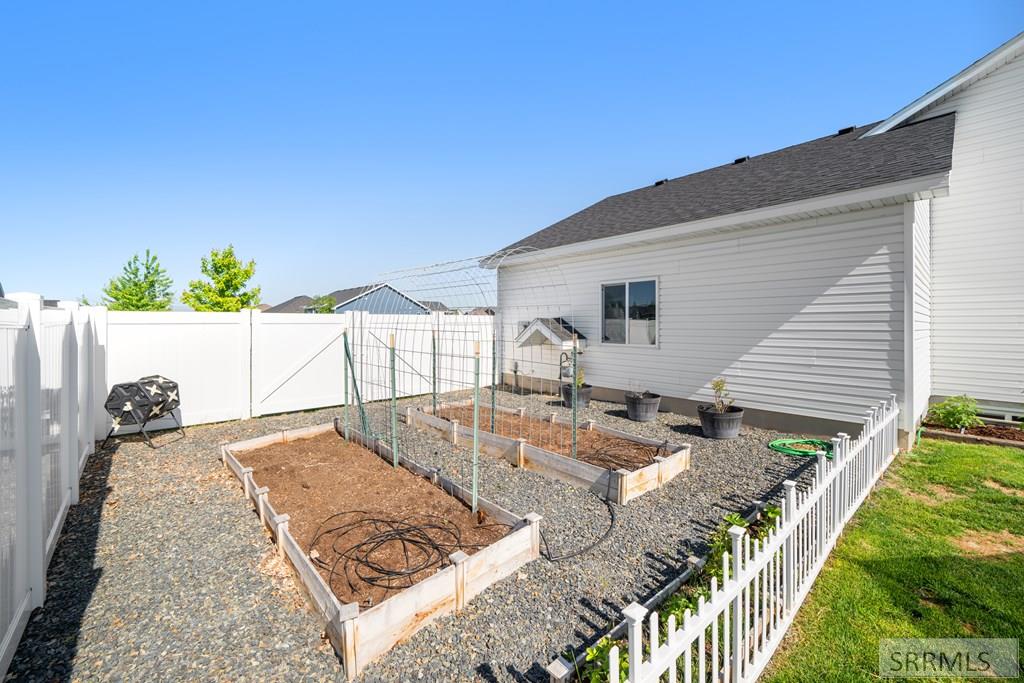 IDAHO FALLS, Idaho, 83402, United States, 6 Bedrooms Bedrooms, ,3 BathroomsBathrooms,Residential,For Sale,1980843