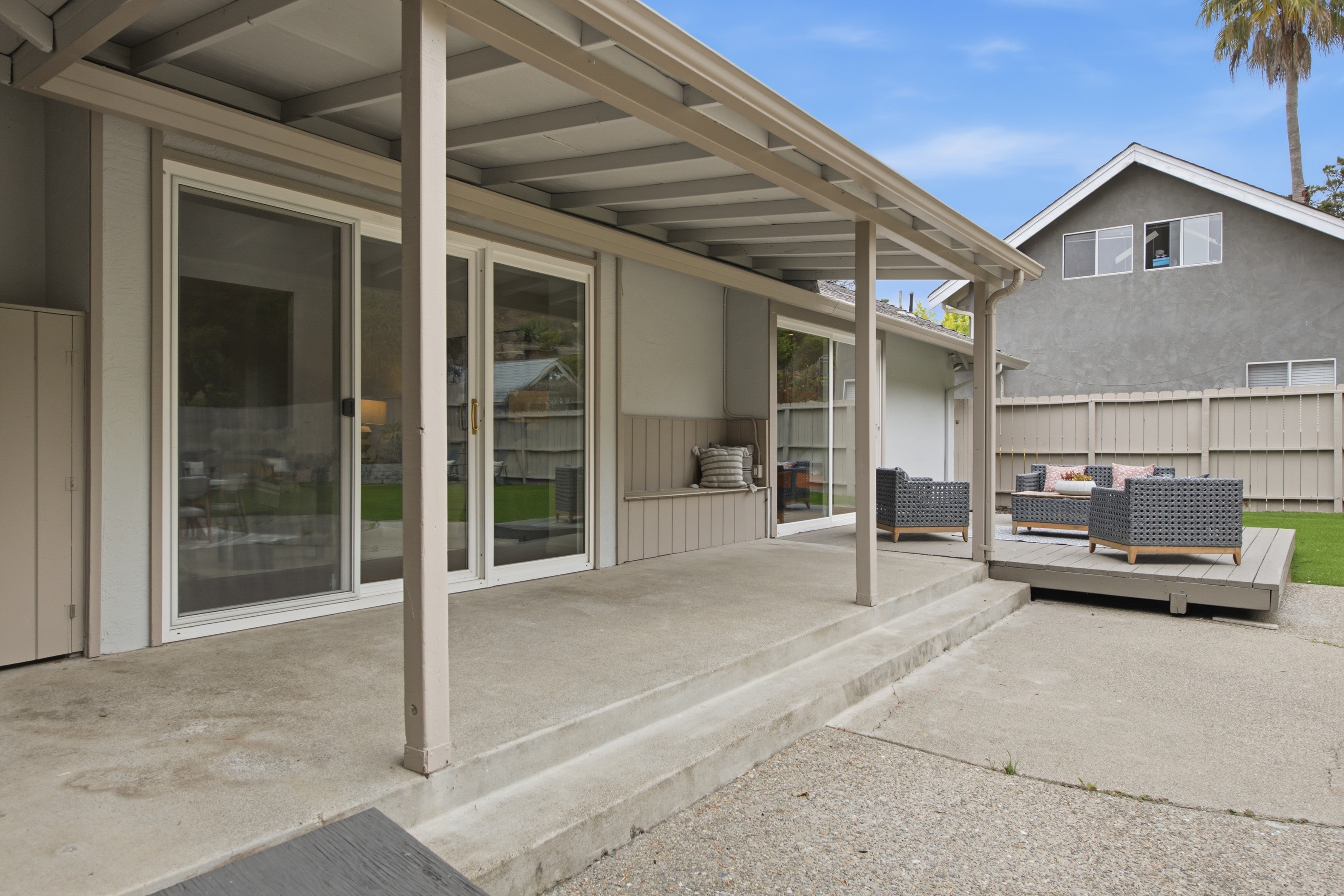 Spacious Single-Level Home on an Expansive Lot - 物件實景