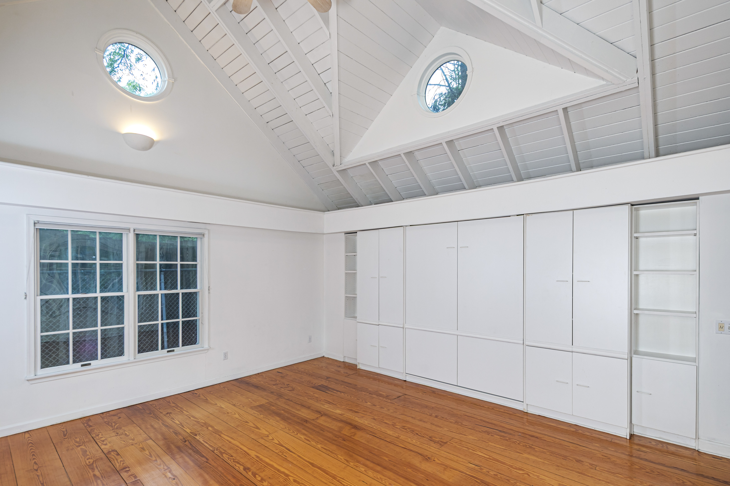  Historic Charm and a Hidden Studio in the Heart of Pennington - 物件實景