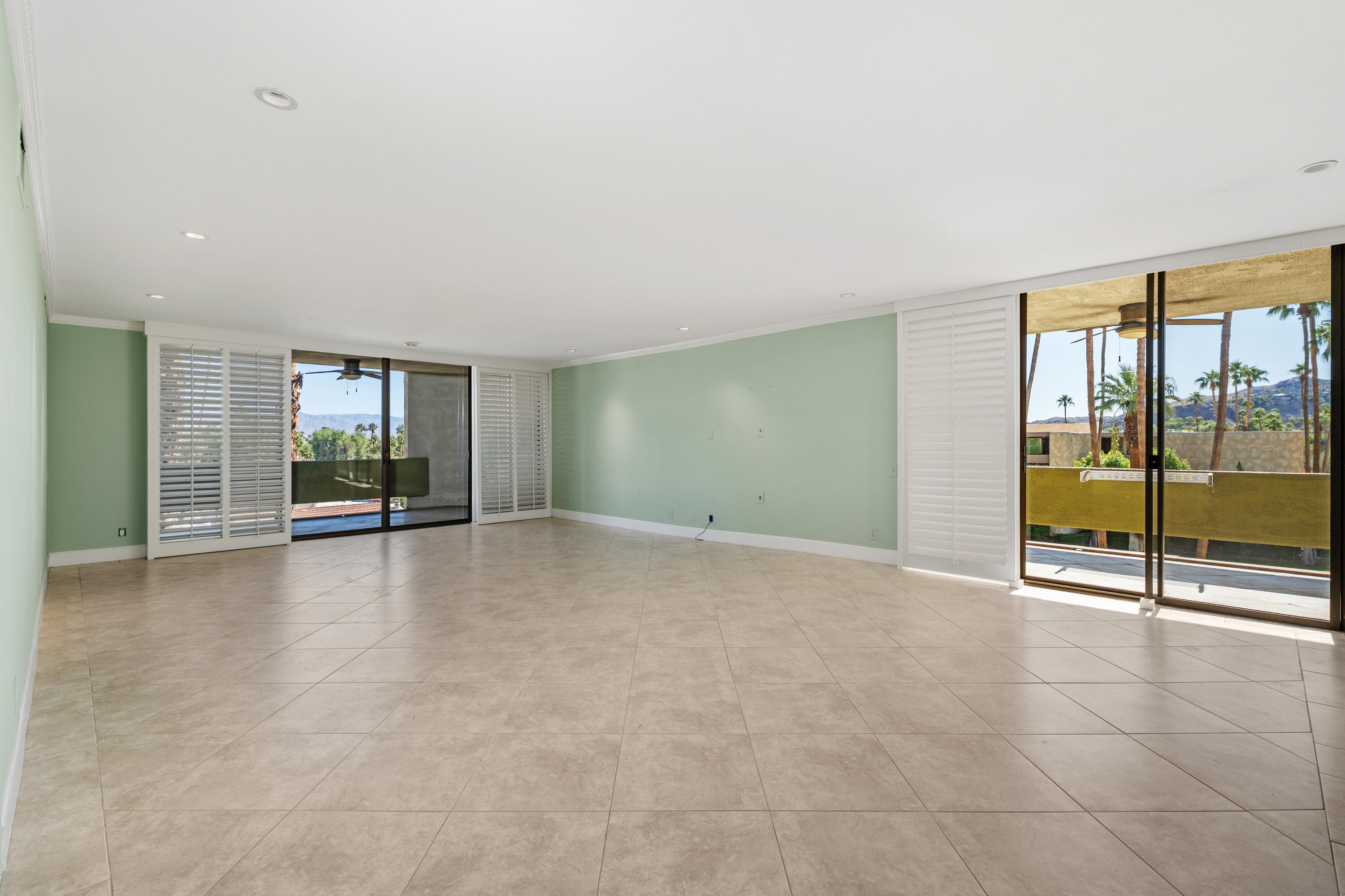 Palm Springs, California, 92264, United States, 2 Bedrooms Bedrooms, ,1 BathroomBathrooms,Residential,For Sale,1960957