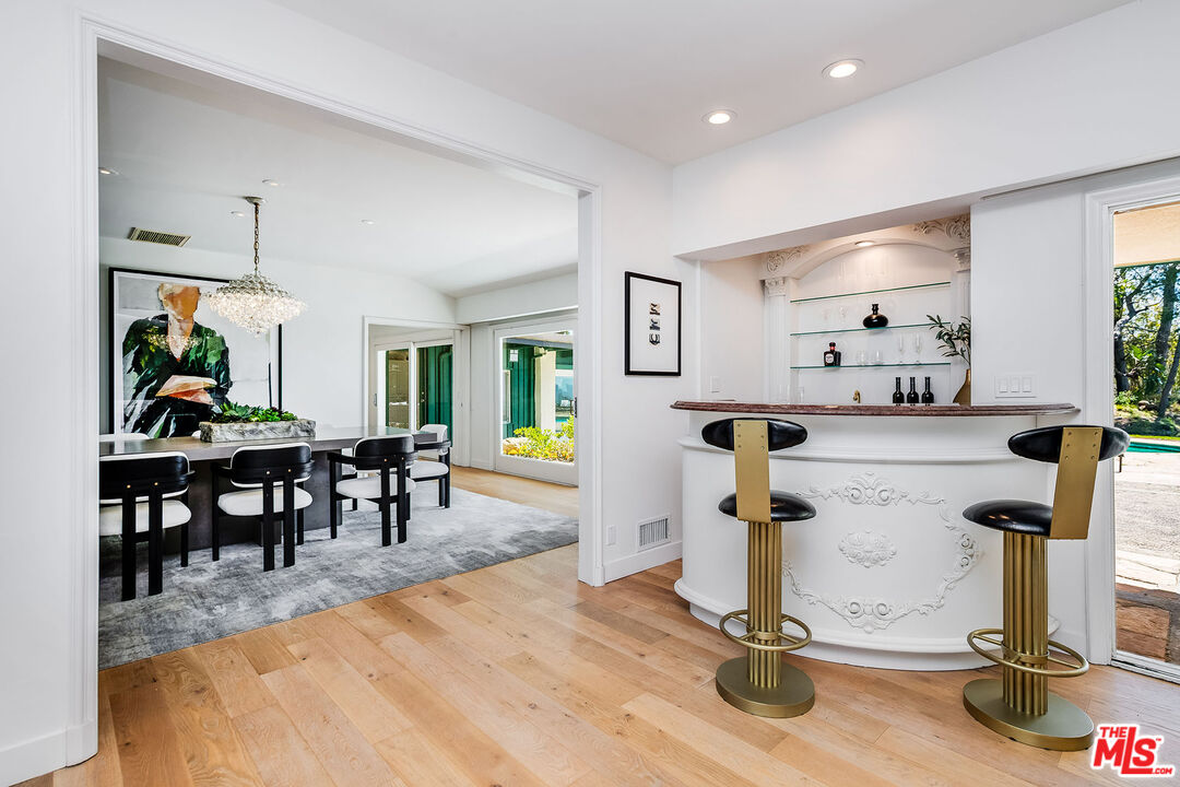 Beverly Hills, California, 90210, United States, 6 Bedrooms Bedrooms, ,6 BathroomsBathrooms,Residential,For Sale,1793530