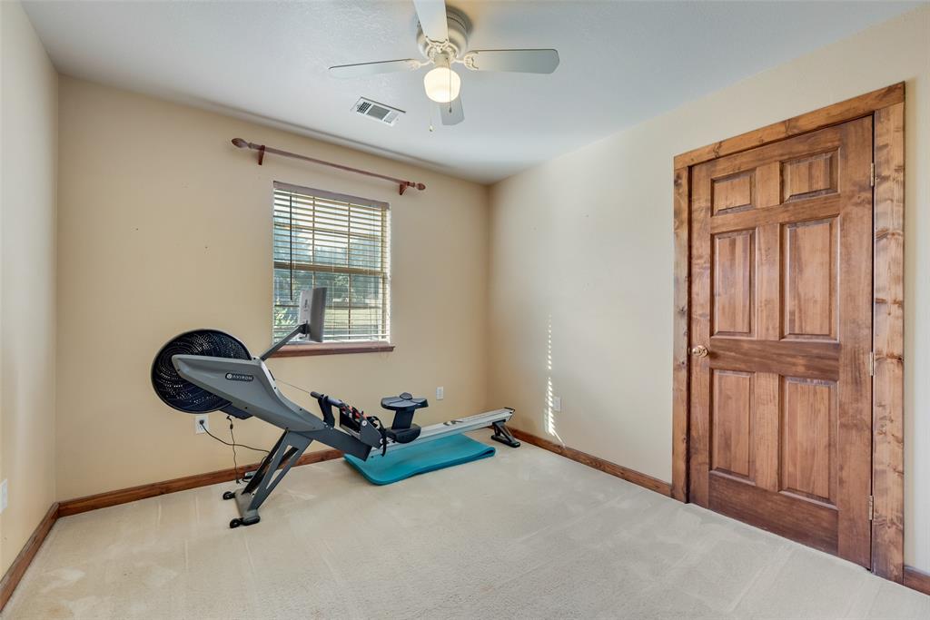 Melissa, Texas, 75454, United States, 4 Bedrooms Bedrooms, ,4 BathroomsBathrooms,Residential,For Sale,1986507