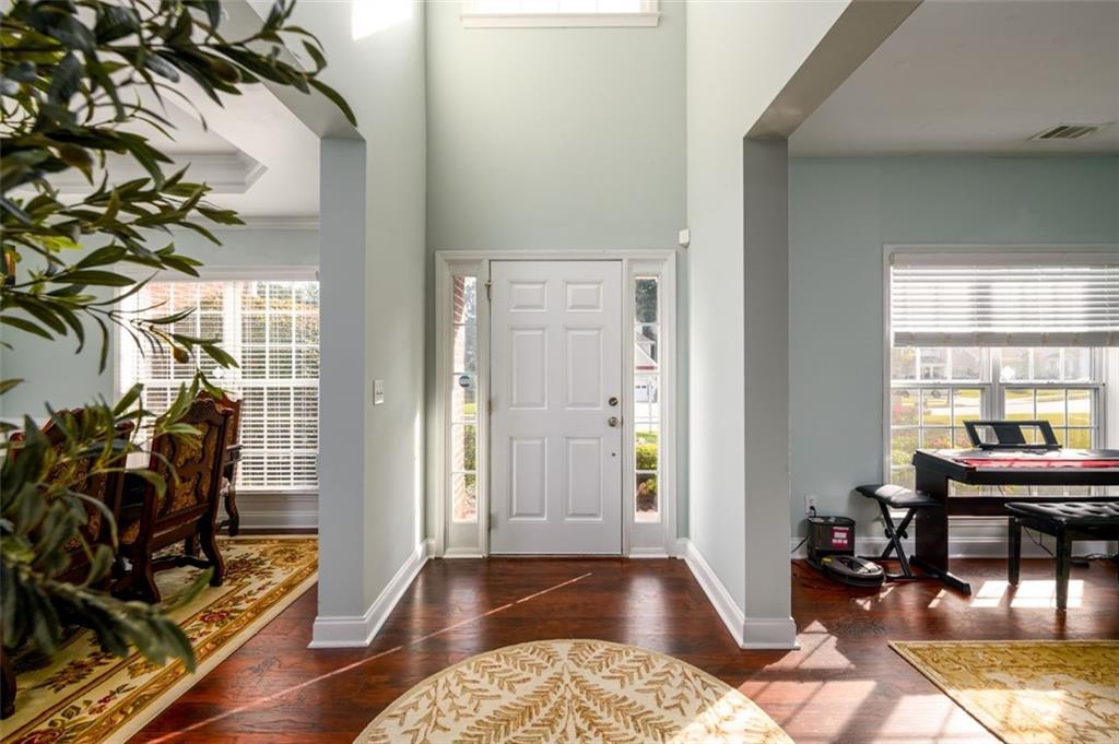 Lilburn, Georgia, 30047, United States, 5 Bedrooms Bedrooms, ,3 BathroomsBathrooms,Residential,For Sale,1882447