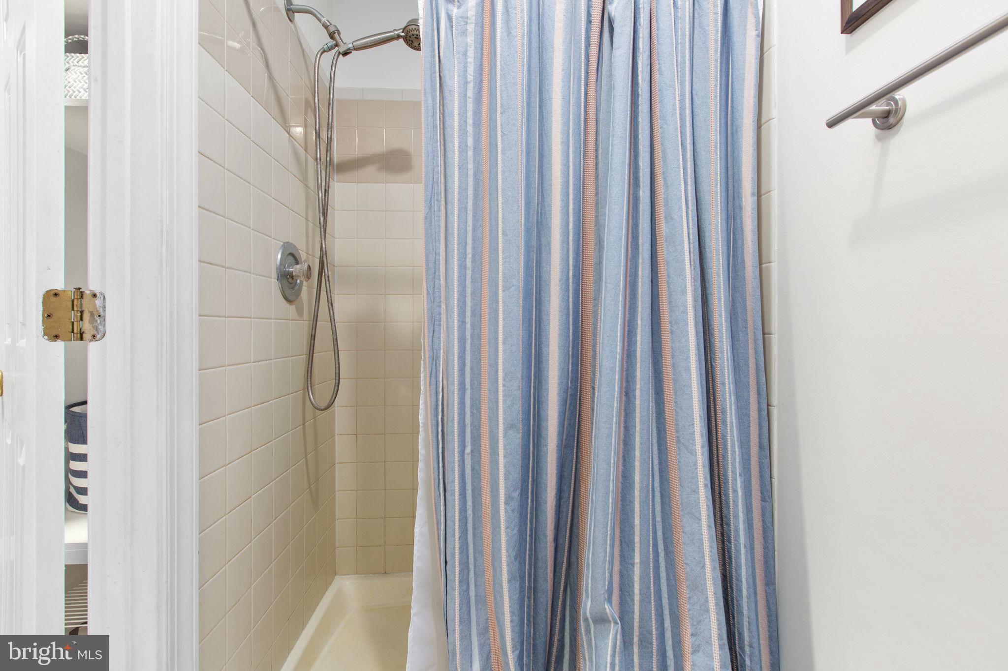 Fredericksburg, Virginia, 22407, United States, 3 Bedrooms Bedrooms, ,3 BathroomsBathrooms,Residential,For Sale,1987006